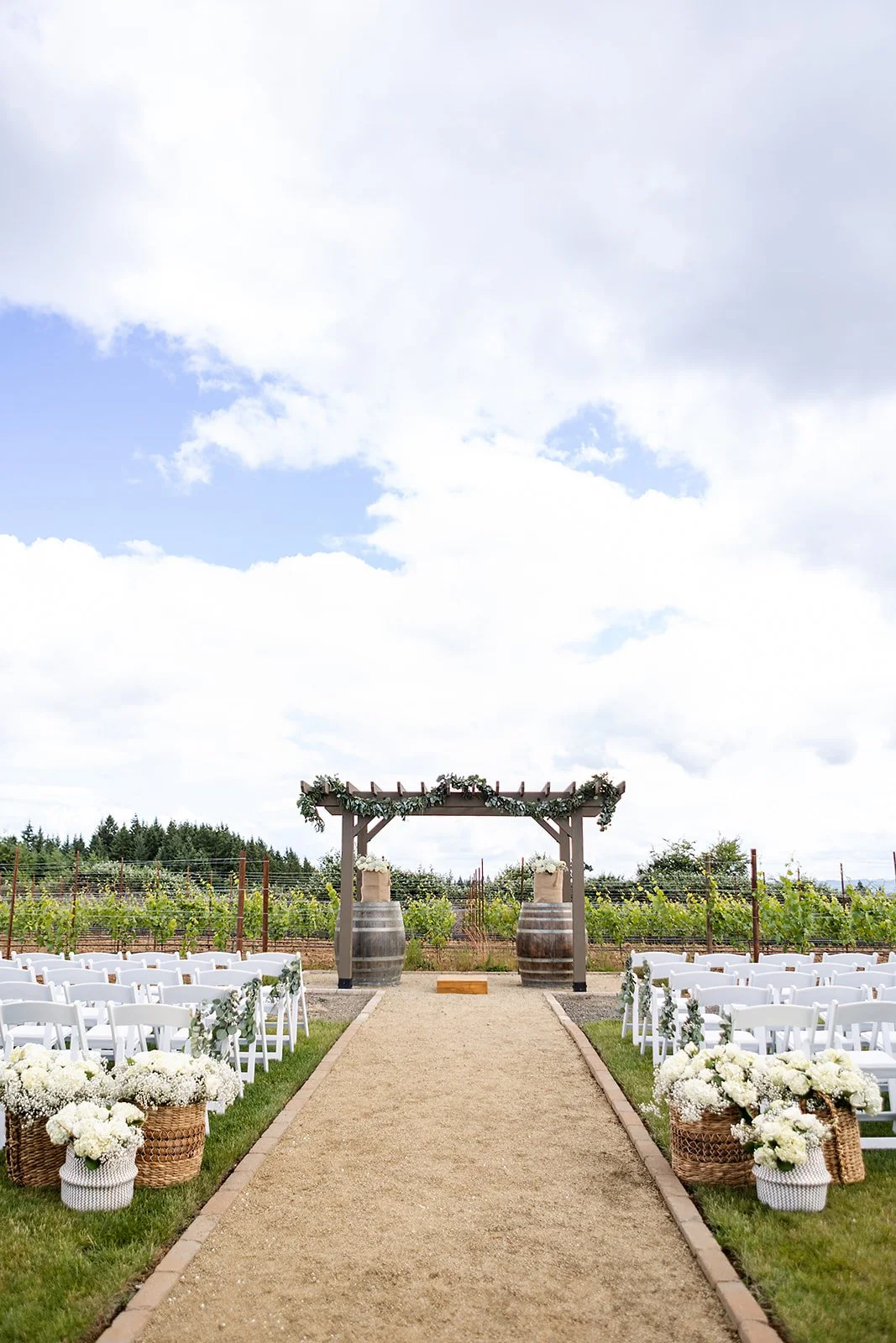 AnneandJoeyWeddingDayGhostHillCellars (9).jpg