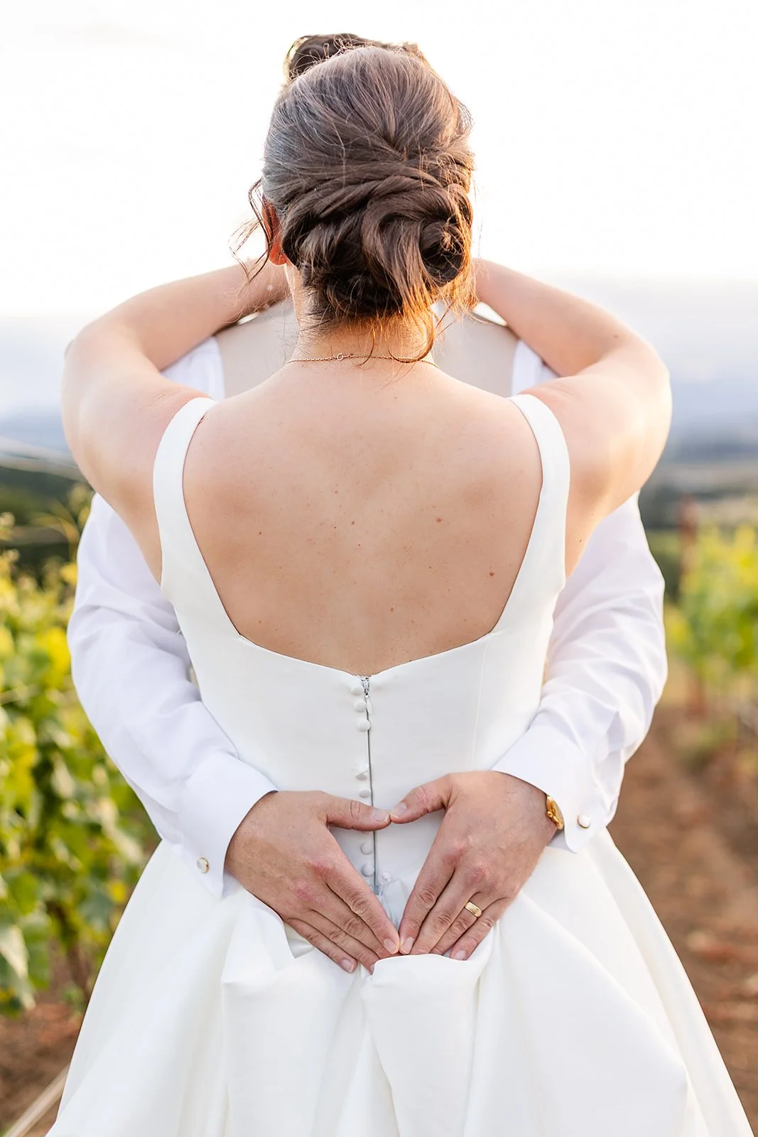 AnneandJoeyWeddingDayGhostHillCellars (21).jpg