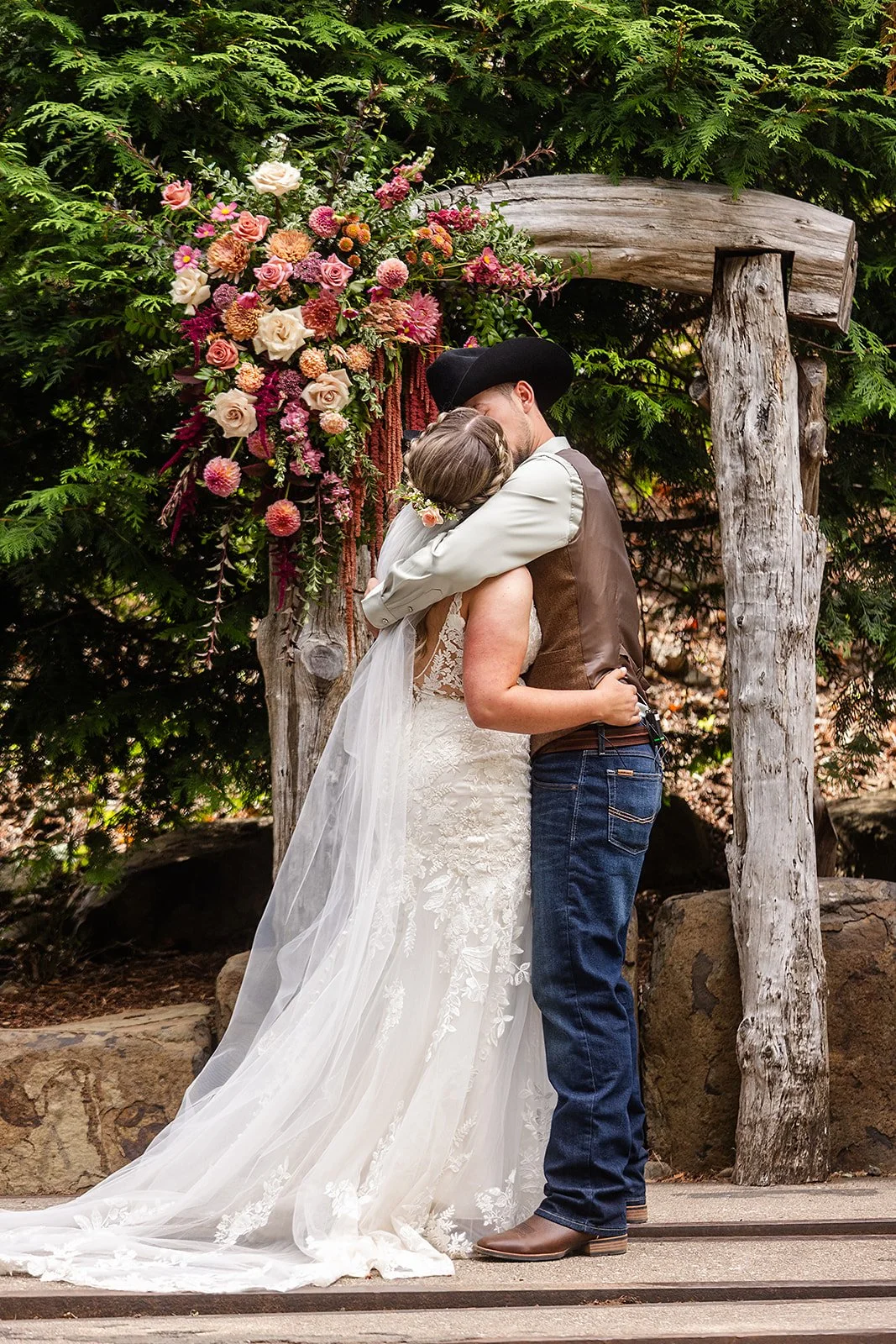 Reber'sRiversideWeddingDay (25).jpg