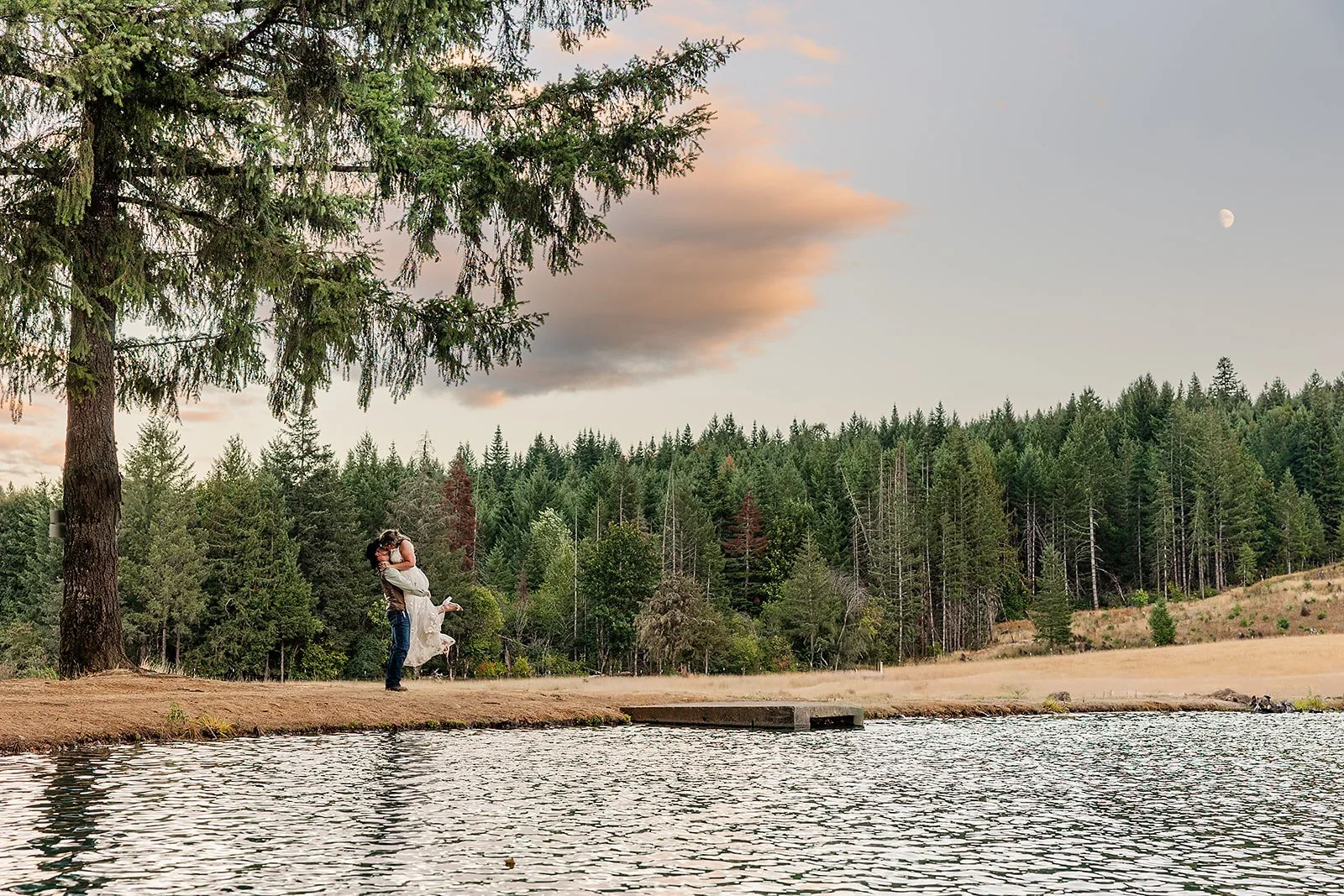 Reber'sRiversideWeddingDay (29).jpg