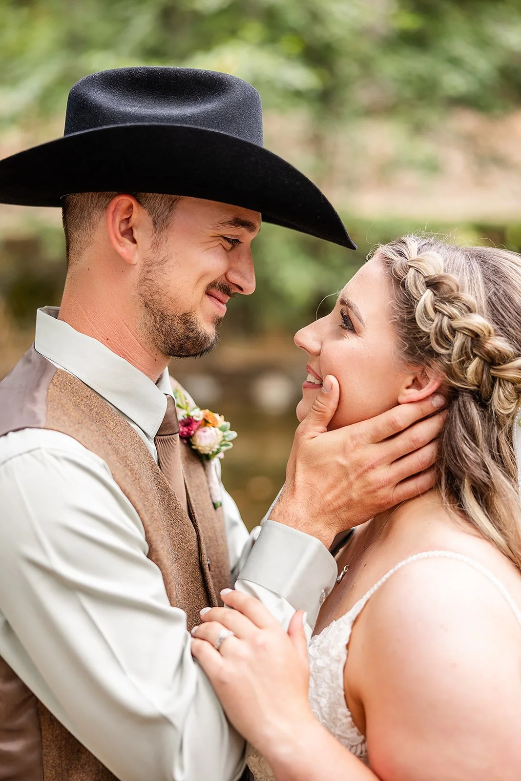 Reber'sRiversideWeddingDay (15).jpg