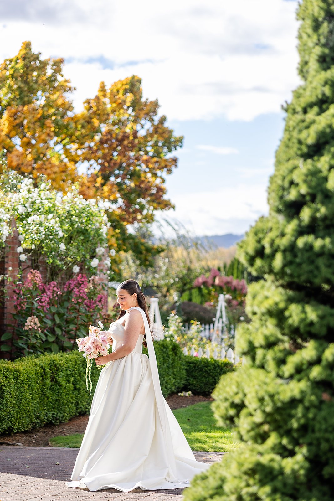 TheBarnatOakwoodGardensEstateWeddingDay (1).jpg