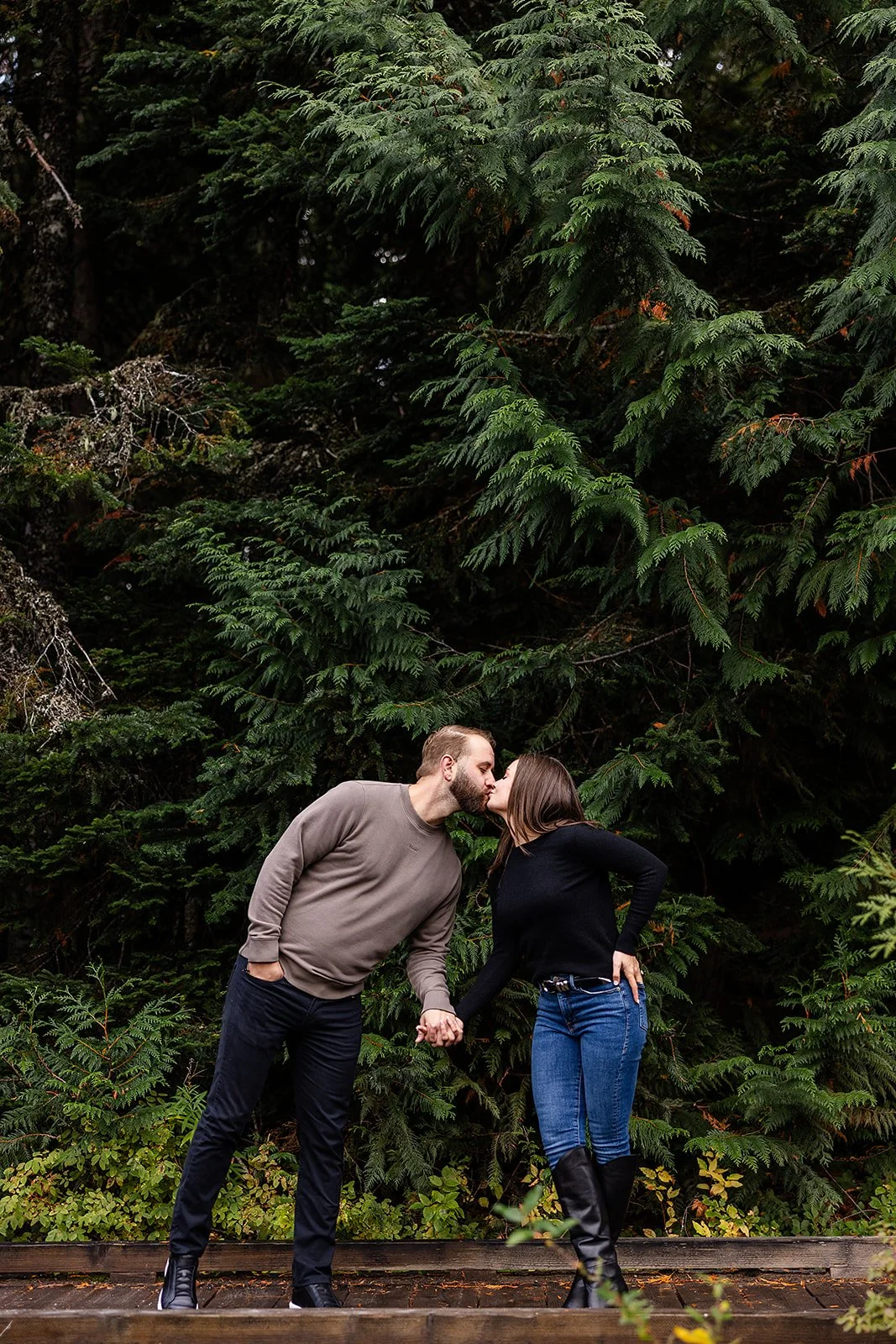 TrilliumLakeEngagementSession16.jpg