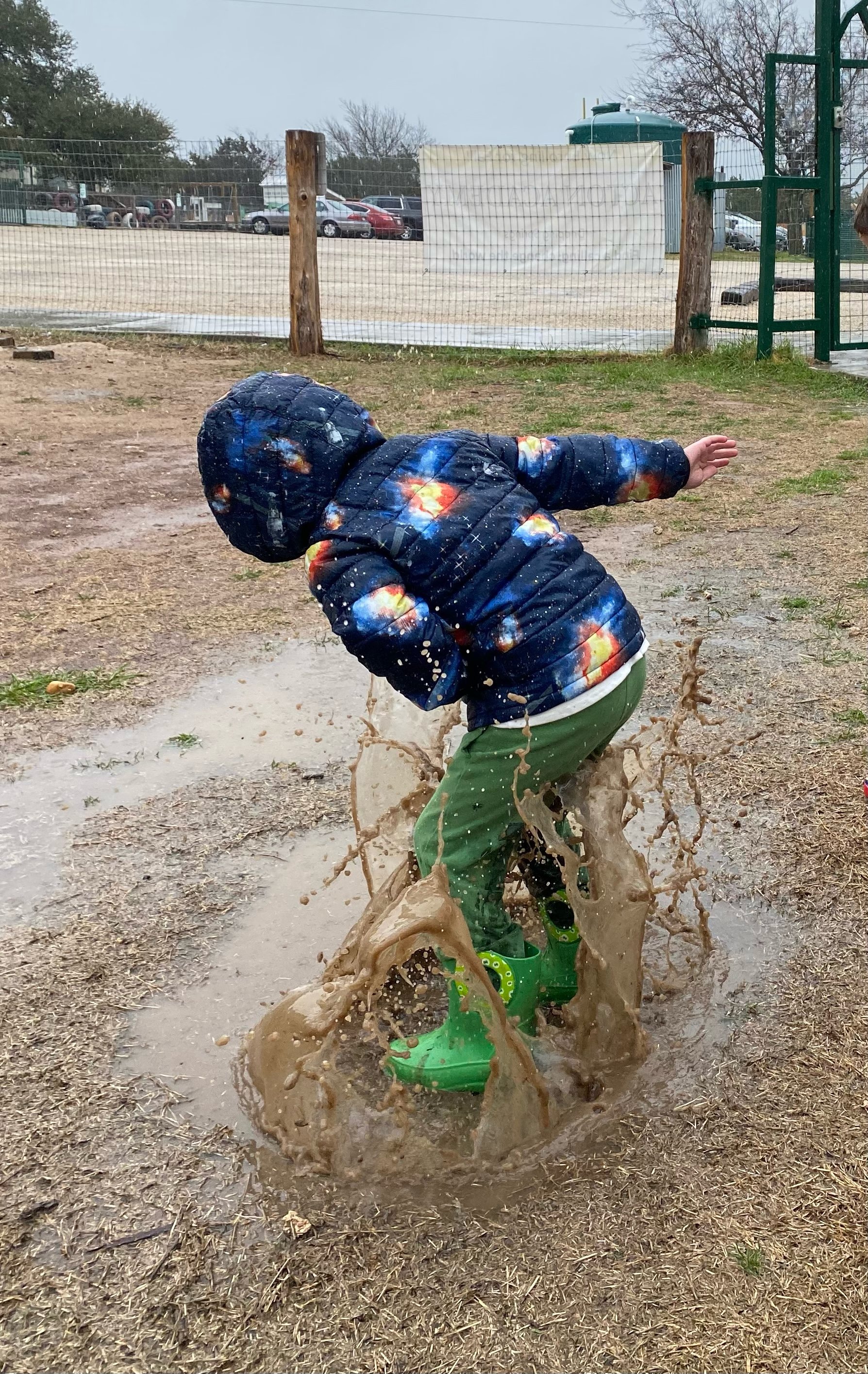  Every time it rains enough to make mud, we poll our students at Havenwood and the findings are always the same. 100% of survey respondents agree that mud days are the best days! 