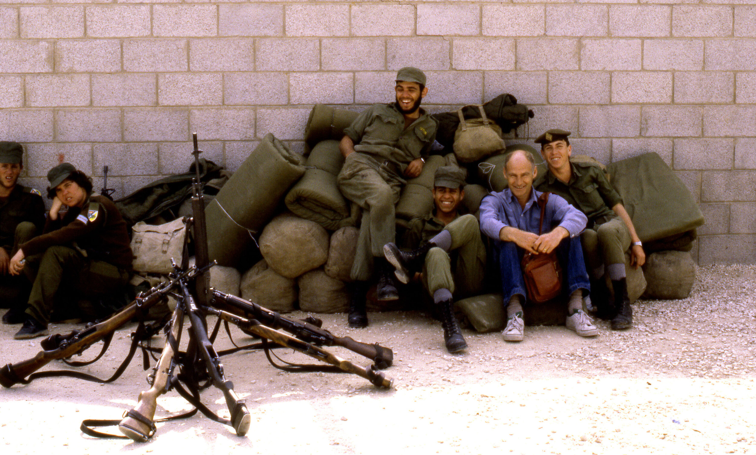 Roger Morton with Israeli soldiers in Jerusalem.