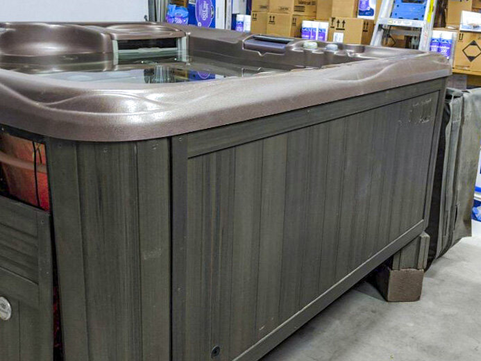 Refurbished Hot Tubs and Spas — Pools Plus