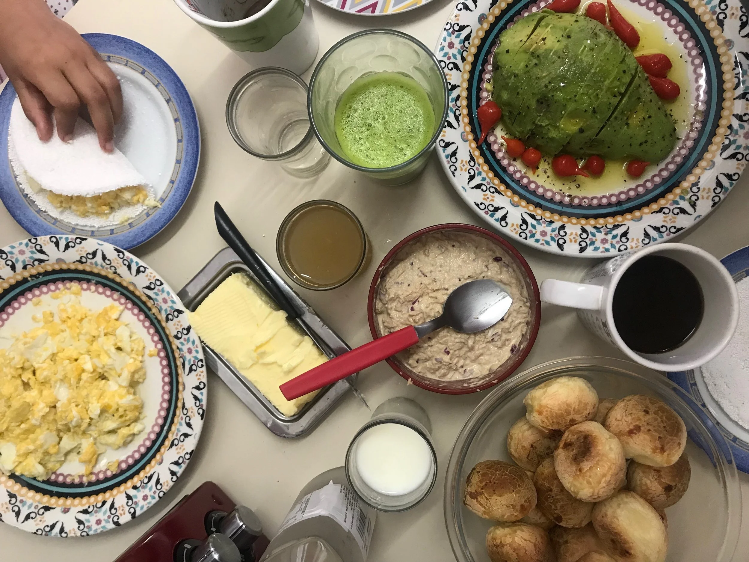 É tarde! é tarde! tô com pressa! tô com pressa! 