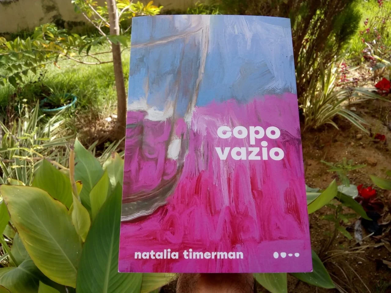 “Copo Vazio” e o ar rarefeito das relações. 