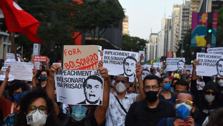 O super pedido de impeachment: dificuldades e possibilidades