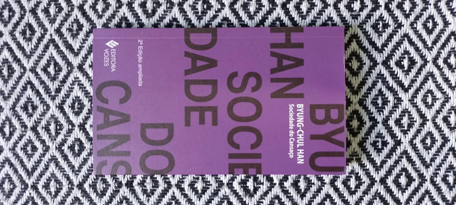 Sociedade dá Cansaço. Trabalho dá Dignidade.