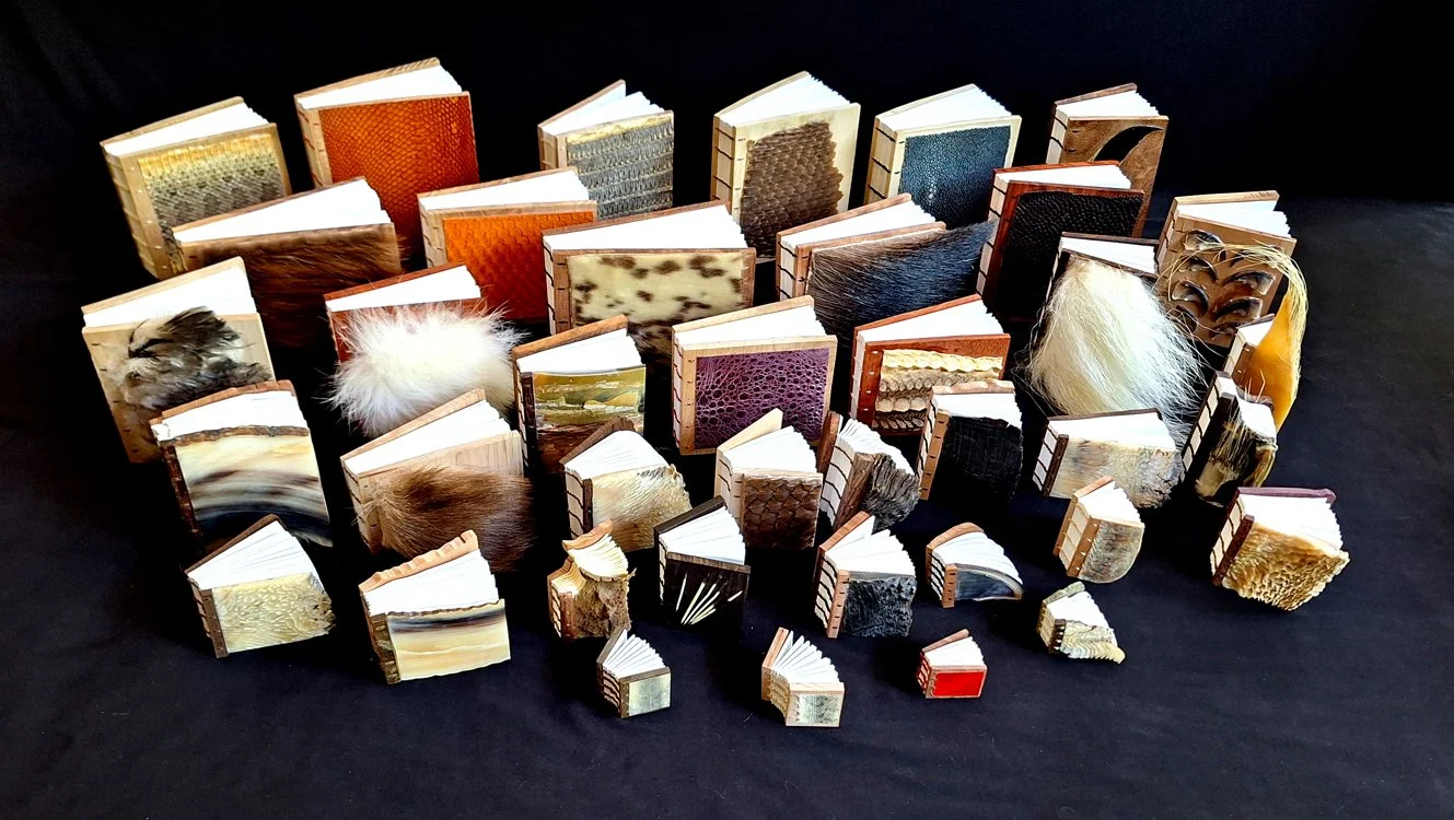 miniature-art-books-erwin-huebner-group-1.jpg