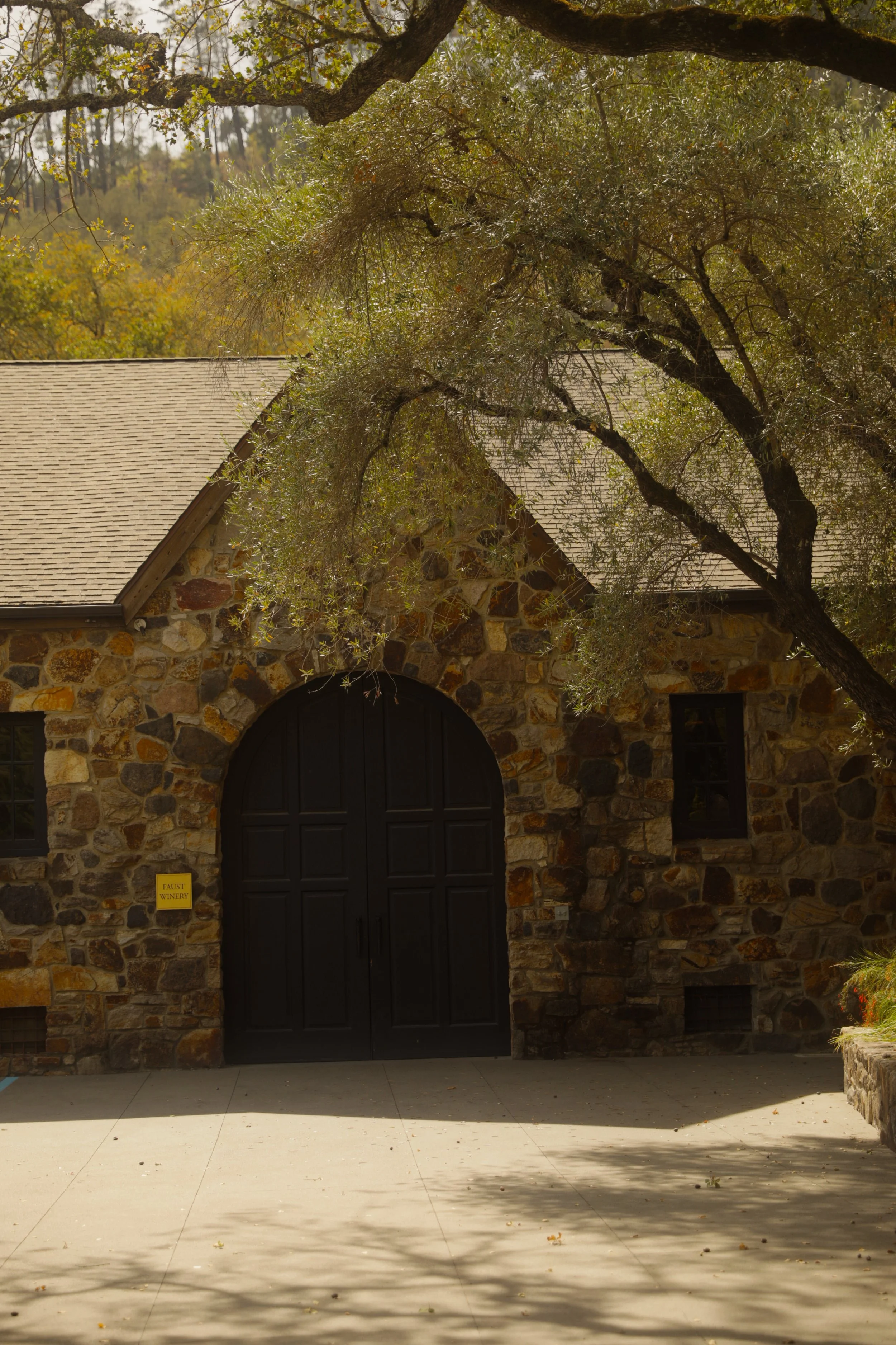Faust-Haus-Saint-Helena-Winery-WZ09.JPG
