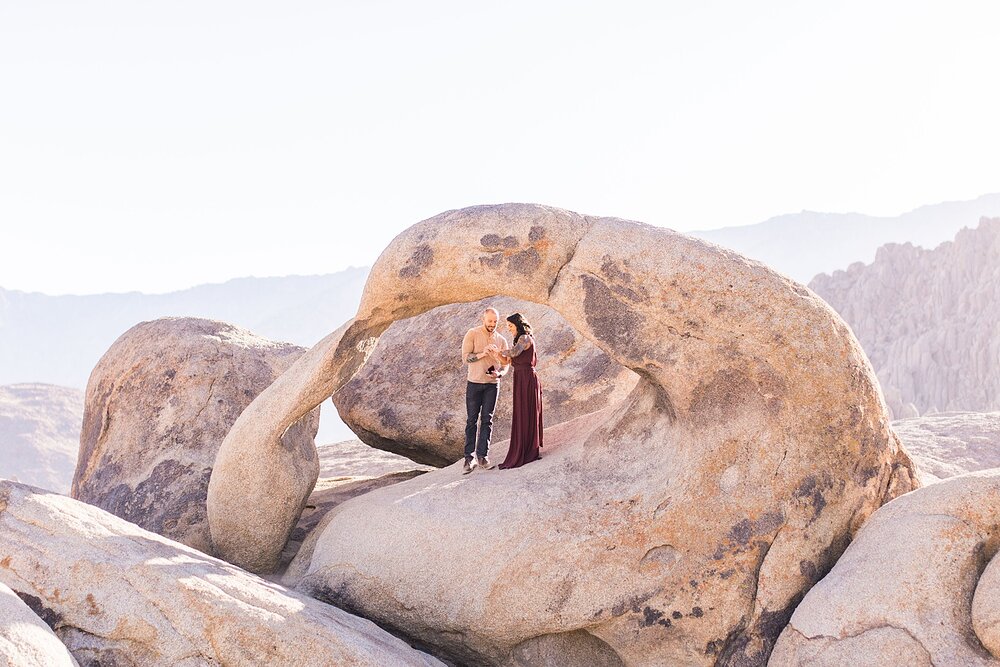 alabama-hills-engagement-session_0006.jpg