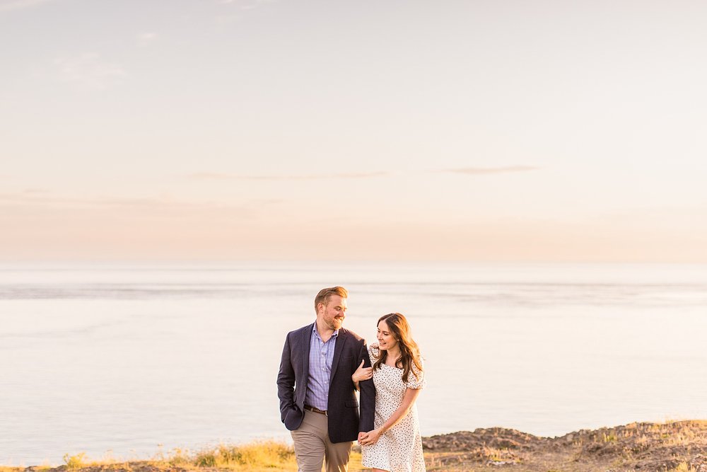 rosario-beach-bellingham-engagement-session_0053.jpg