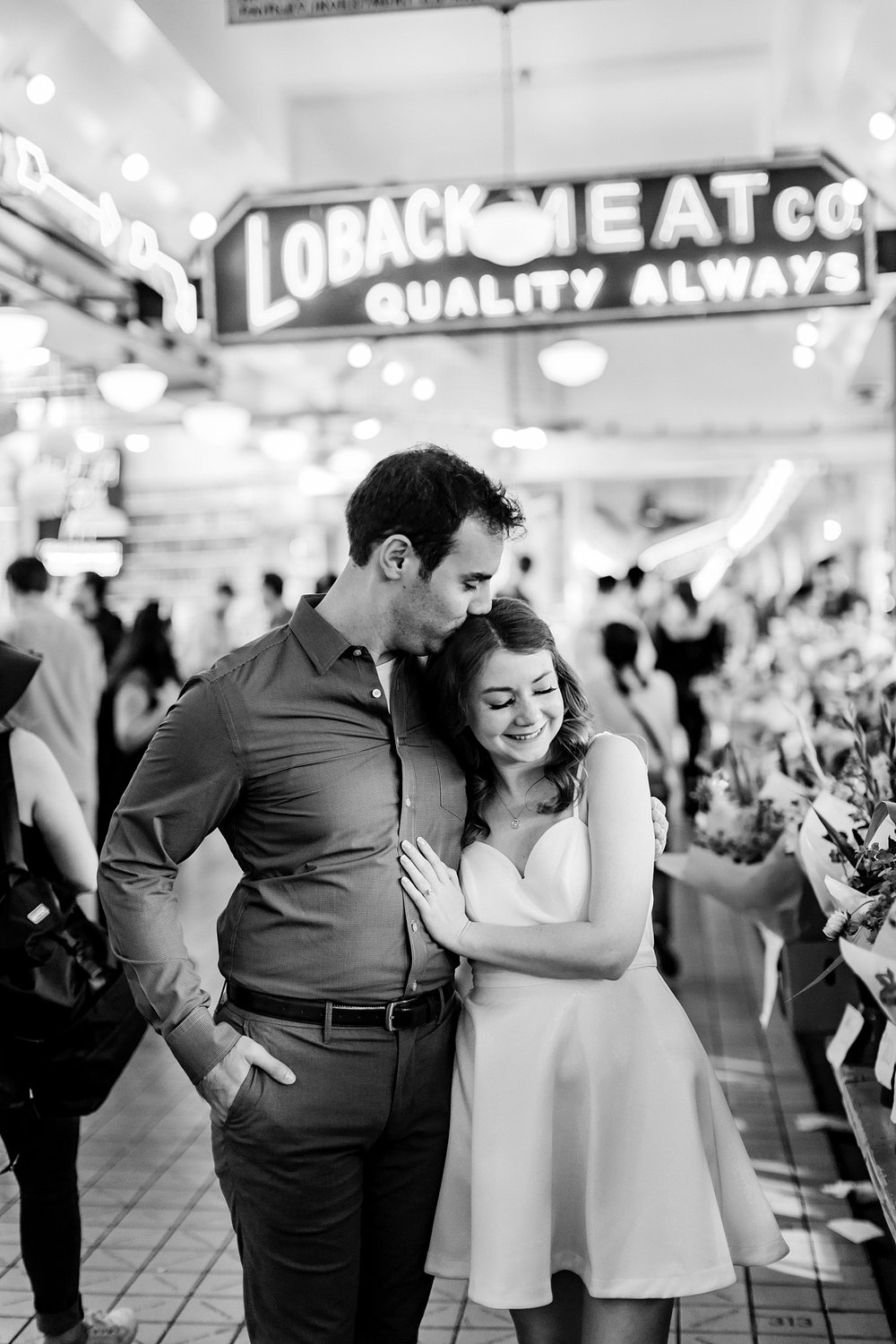 seattle-engagement-session-pike-place-rooftop_0415.jpg