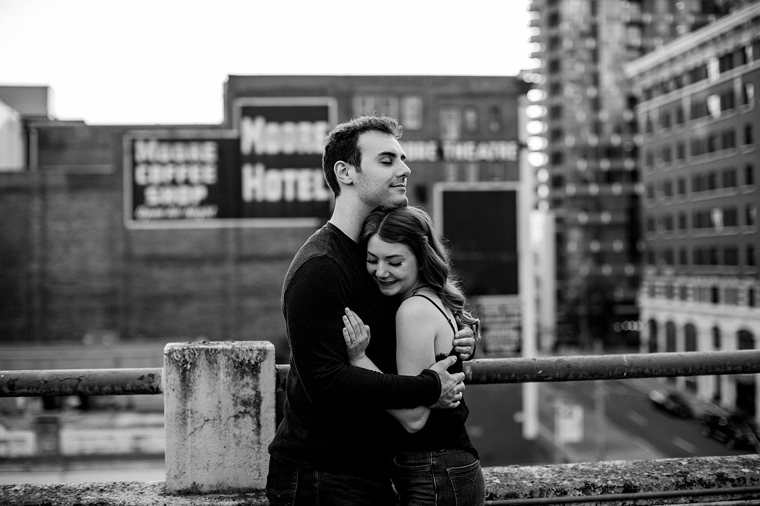 seattle-engagement-session-pike-place-rooftop_0433.jpg