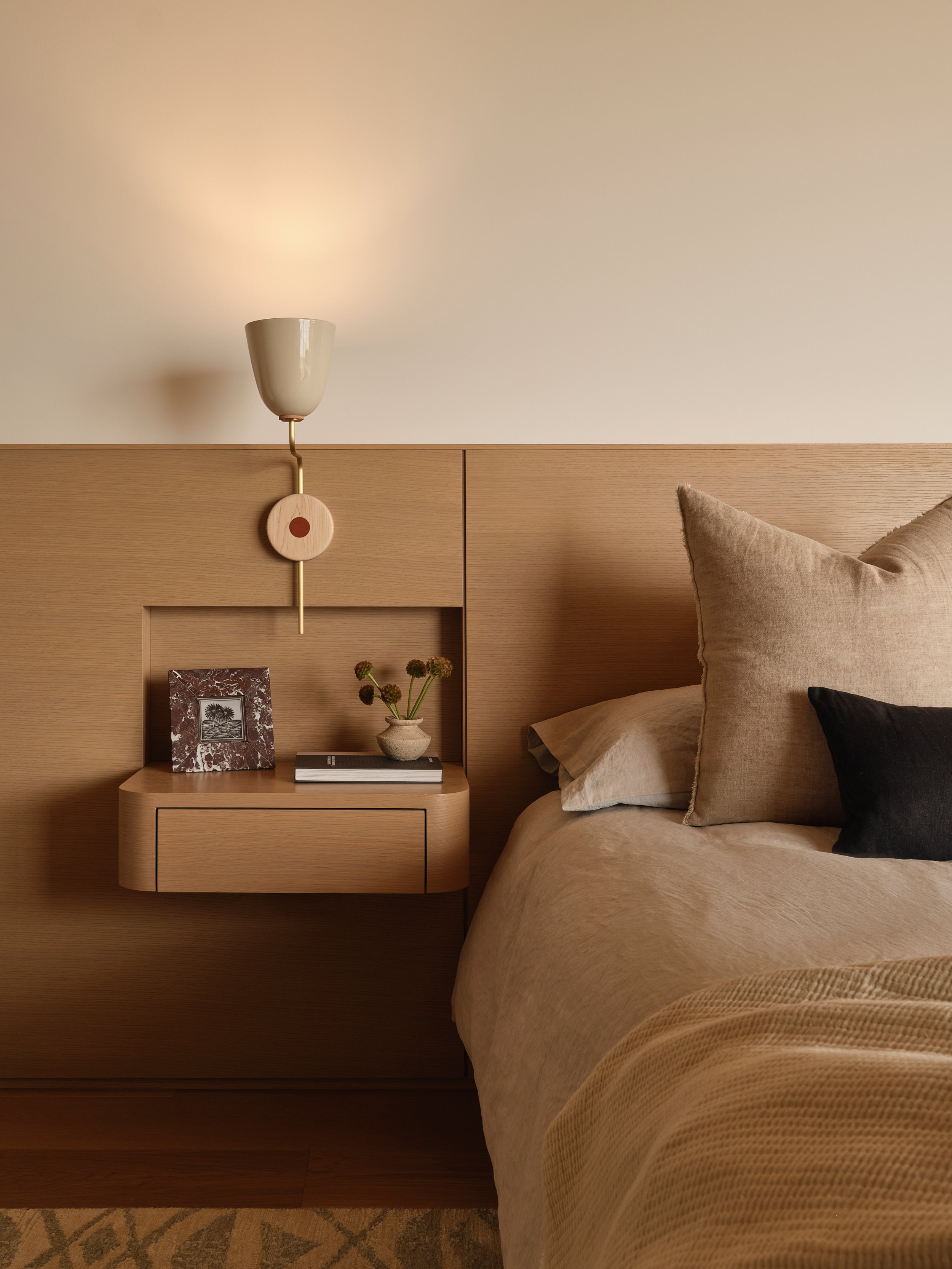 12_Georgian-Bay-Residence_High-Res.jpg