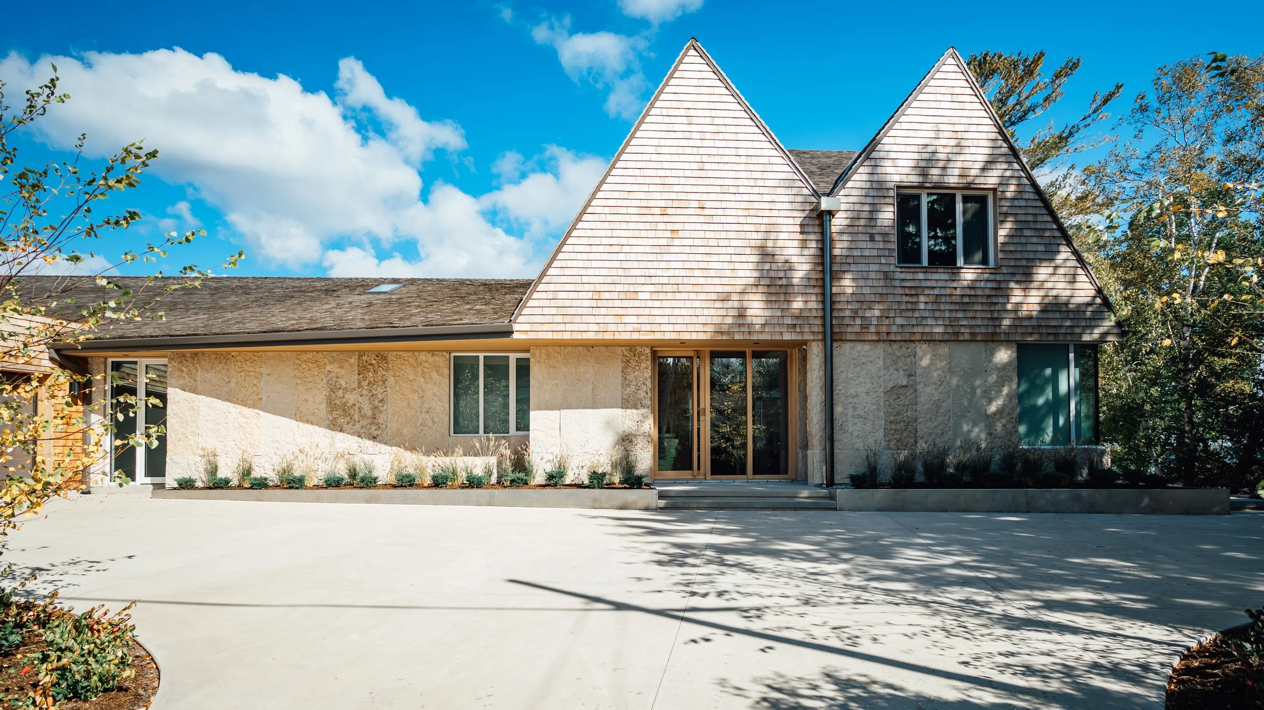 Bayside Beach House (click for more)