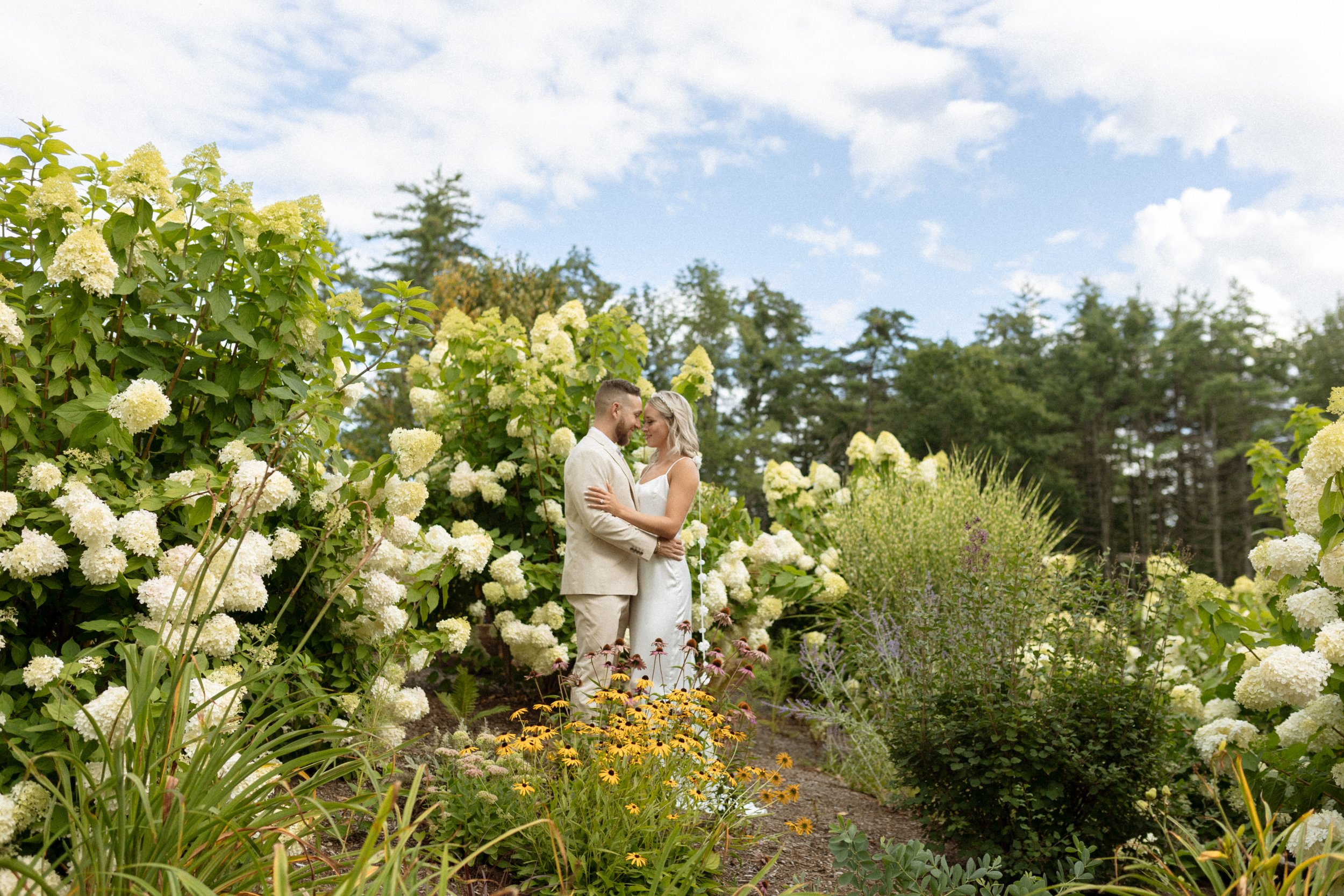 Lauren + Cody | The Barn on the Pemi New Hampshire Wedding Party