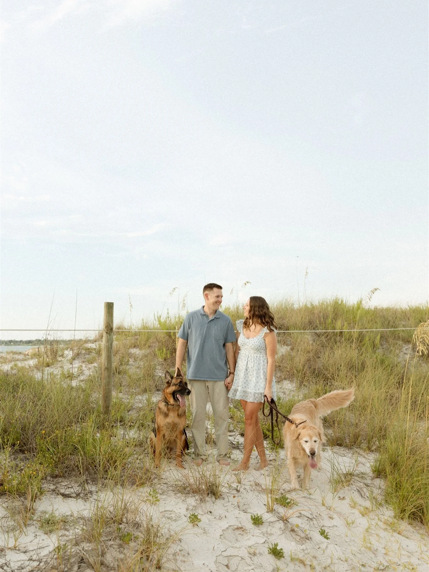The cutest moving announcement there ever was !!! Going to miss these people and these paws. 🐾 💕

Pensacola photographer 
Pensacola engagement photographer 
Pensacola wedding photographer 
Pensacola beach 
&bull;
&bull;
&bull;
#pensacolaweddingphot