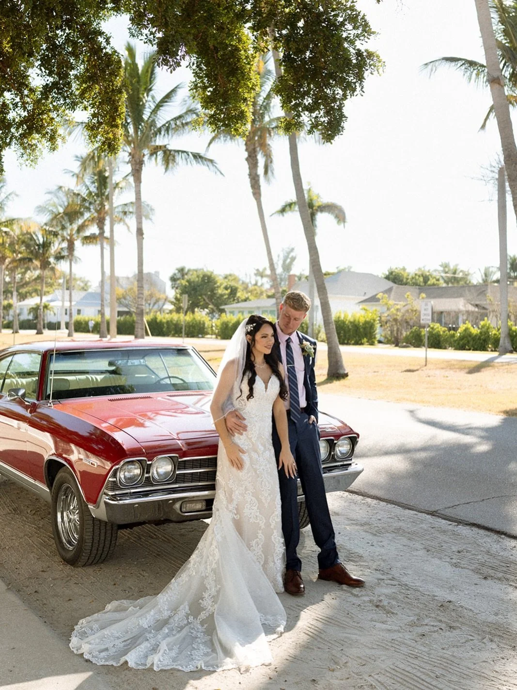 Snaps from Tiffany and Jimmy&rsquo;s Boca Grande wedding day 💛🌴

Venue @bocabaypassclub 
Photographer @crystalphotographyllc 

#pensacolaweddingphotographer #beachweddinginspo #30aweddingphotographer