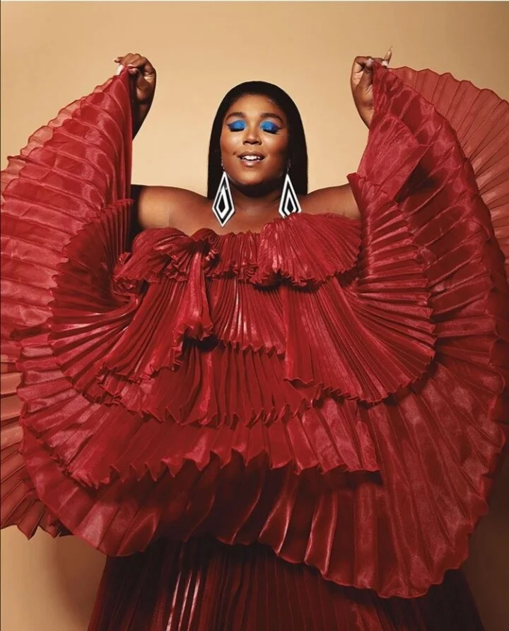 Images via @EstiloDF