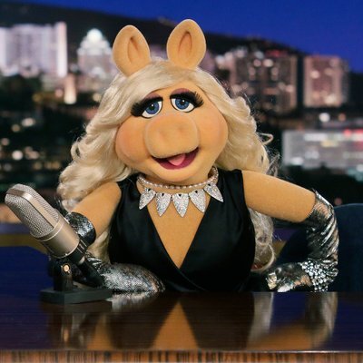 Image of Miss Piggy. Image courtesy of unknown.