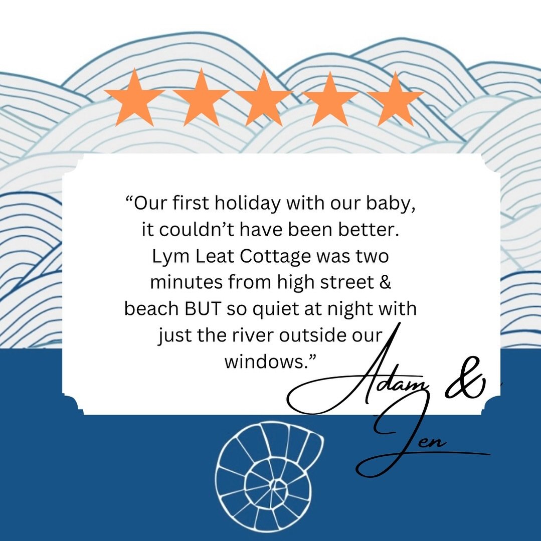 First family holiday 🧡🌸
What a wonderful review today.

#familytime #makingmemories 
#review #holidaycottage #lymeregis #supportsmallbusiness