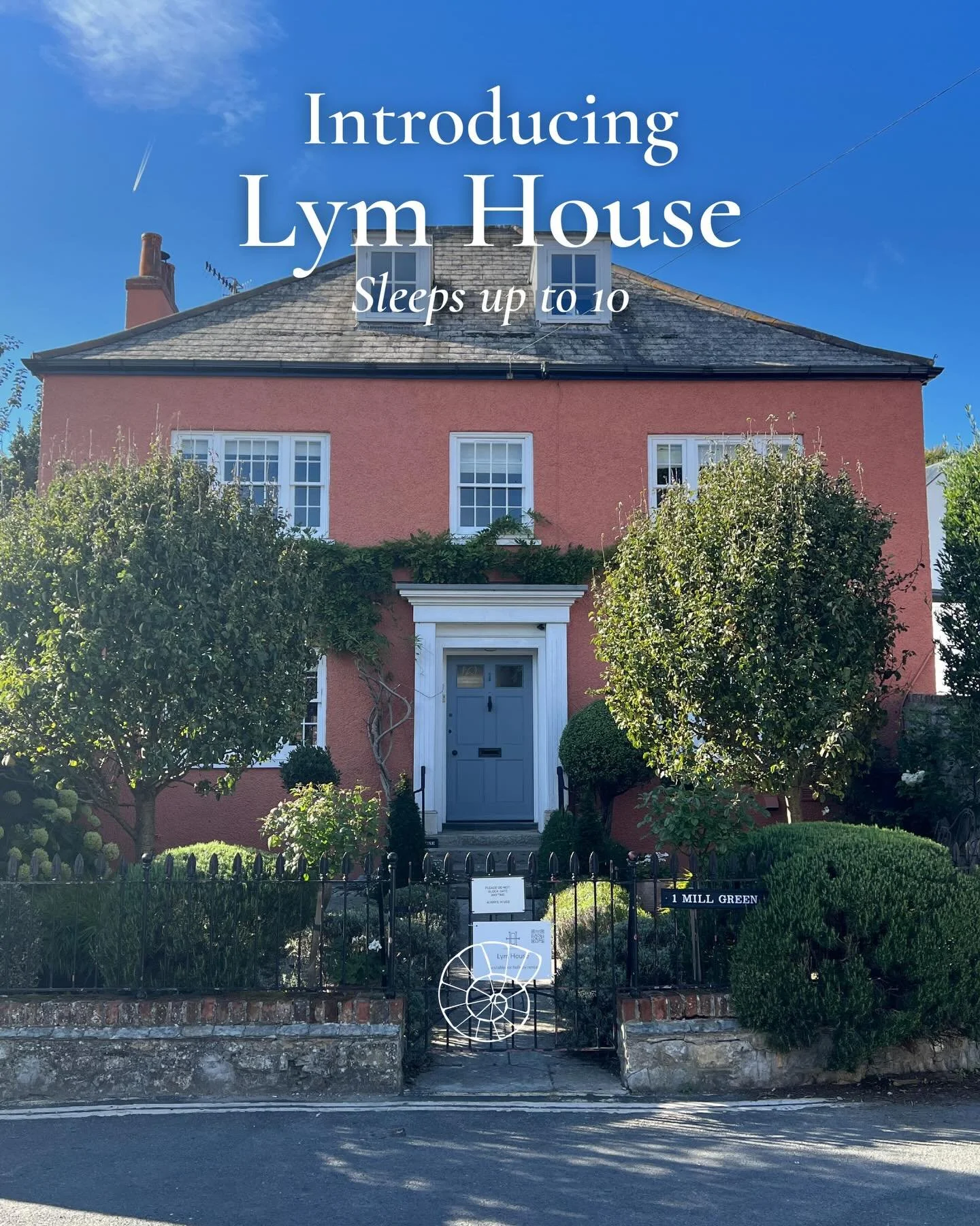 ✨ A NEW HOUSE JOINS THE COLLECTION ✨
Introducing LYM HOUSE - a beautifully restored Grade II luxury Georgian Home just 2 minutes from the sea.
Sleeping 10 guests, with 5 bedrooms, elegant ensuites, and spacious living for unforgettable getaways.
Perc