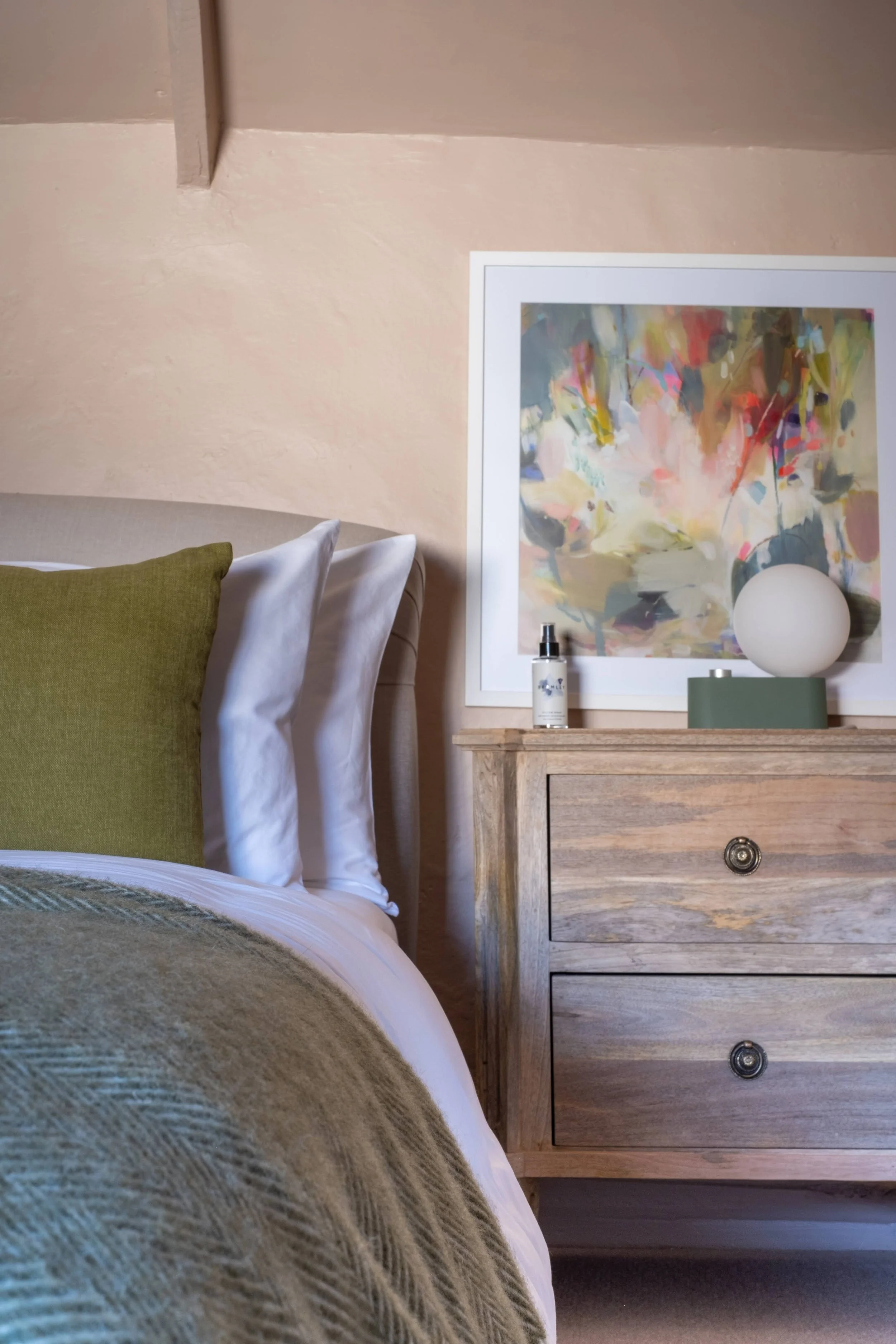 41.Master bedroom_DSCF7253.jpg