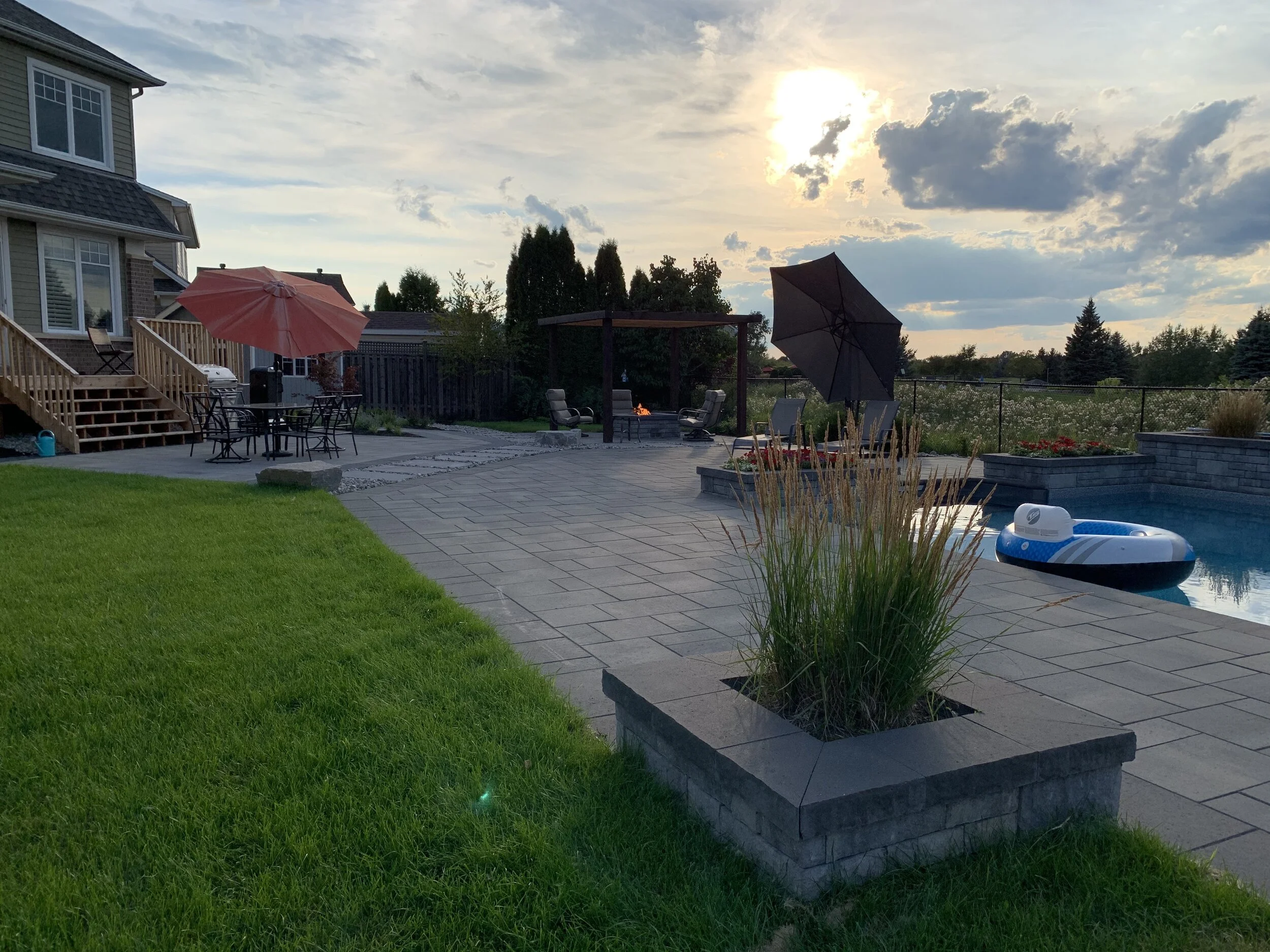 Ottawa Patios and Backyards — Hardscape Ottawa