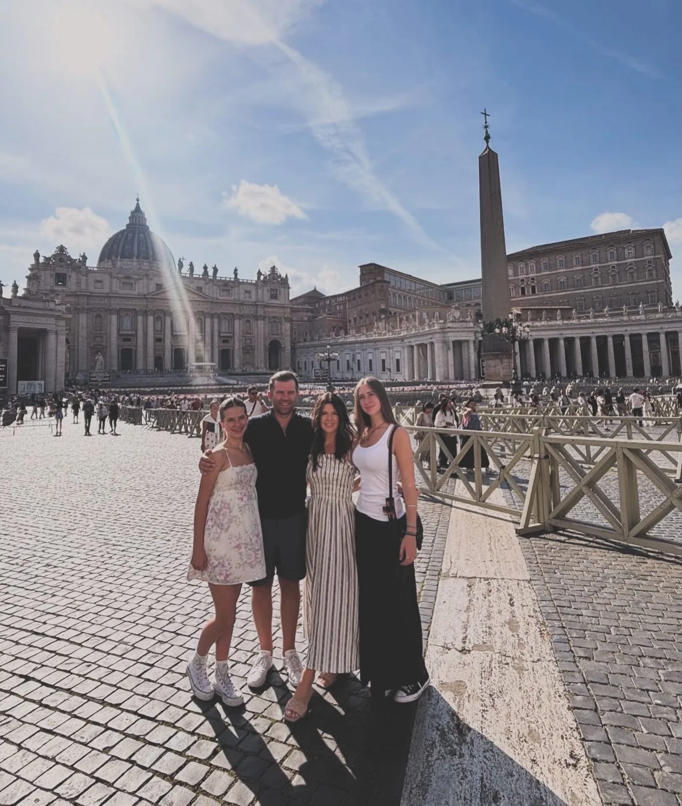 Wow! Where do you even begin with posting about a trip like we just did with our girls! The historic Europe site-seeing trip! From 🏴󠁧󠁢󠁥󠁮󠁧󠁿 > 🇫🇷 > 🇮🇹 

Had the best time with my beautiful wife @katiedeuth and our girls! Love you!! Suc