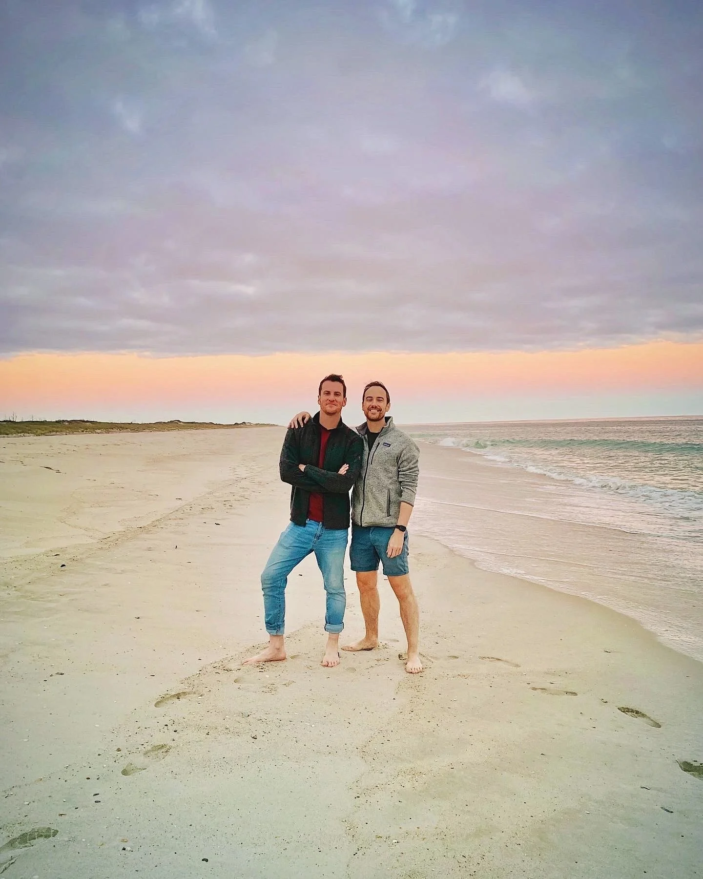 I&rsquo;ve always been someone who asks a lot of tough questions. Ten years ago tonight, upon meeting @drdrawson, I immediately asked him if he wanted to go look at the stars together. I assure you, a question as simple as that was the best one I&rsq