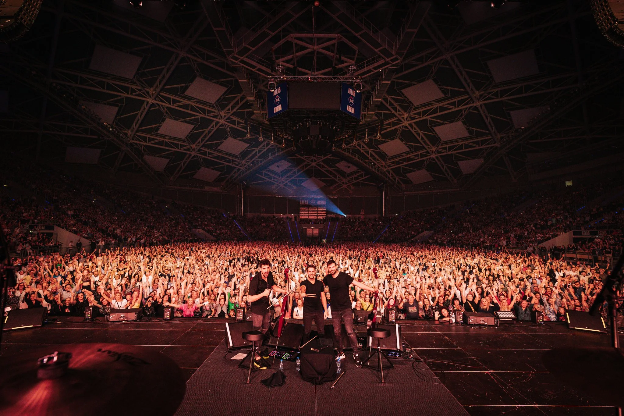 2Cellos