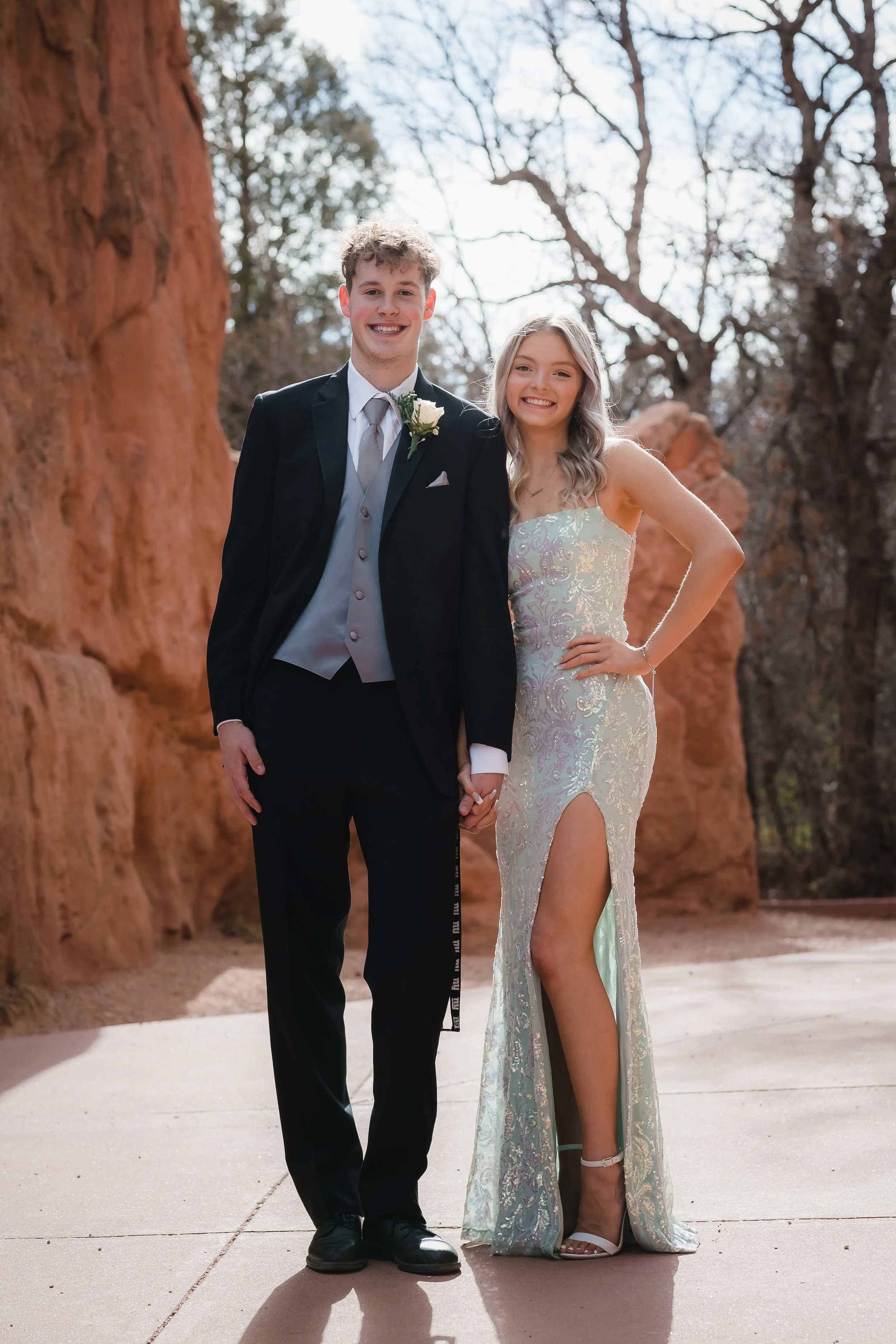 Prom-Group2-3.jpg