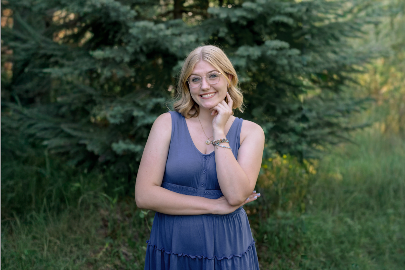 Family-Photographer-Pueblo-CO 2026.06 Berry 01.PNG