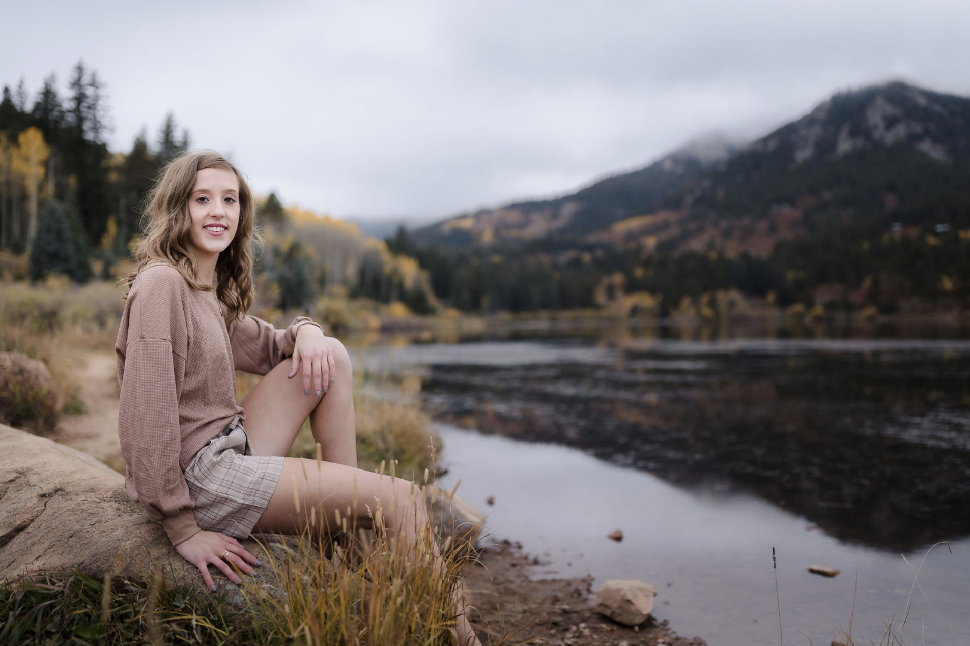Senior-Photos-San-Isabel-Lake Haylee Clark 2022 01.png