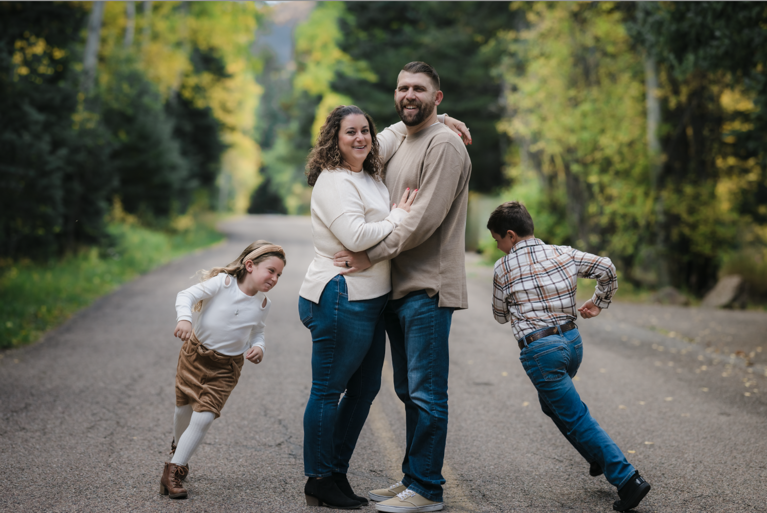 Family-Photos-Pueblo-CO 2024 Mattivi 01.png