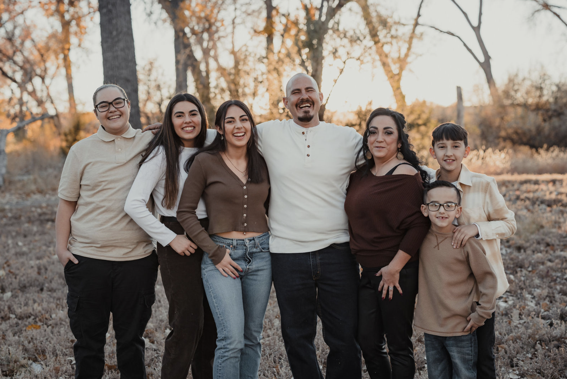 Family-Photos-Pueblo-CO Anticline 2022 Berry 02.png
