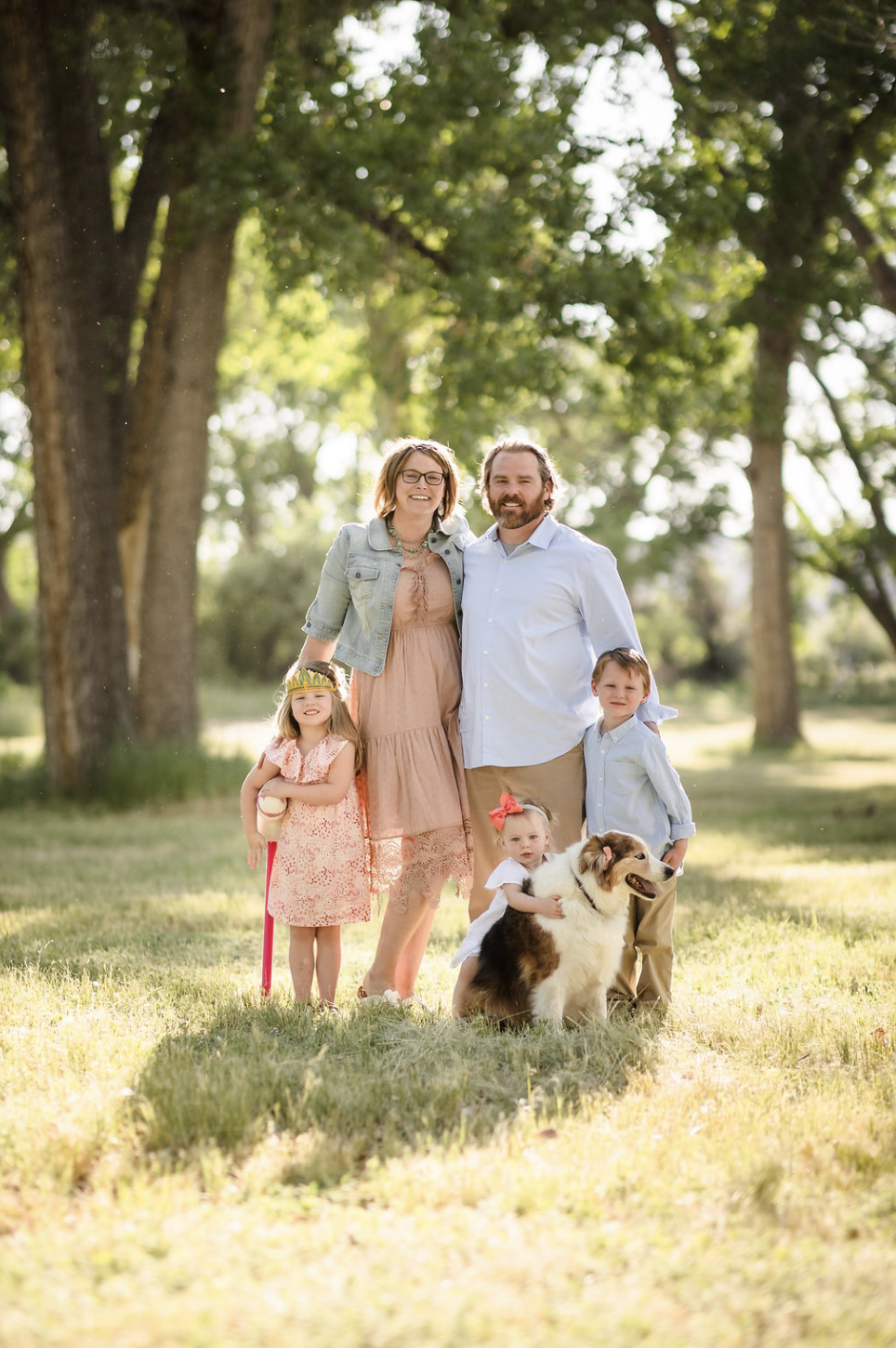 Family-Photos-Pueblo-CO Anticline 2019 Wykoff 01.png