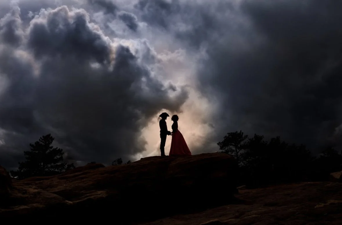 Couples-Photos-Garden-of-the-Gods Whit_Blake 01.jpg