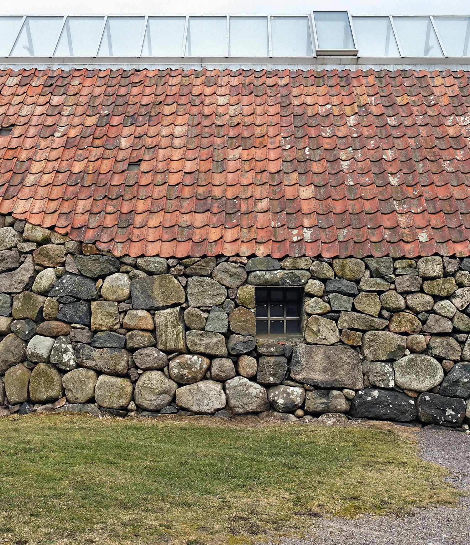 Byggene ble restaurert av arkitekt Per Line i 1979.