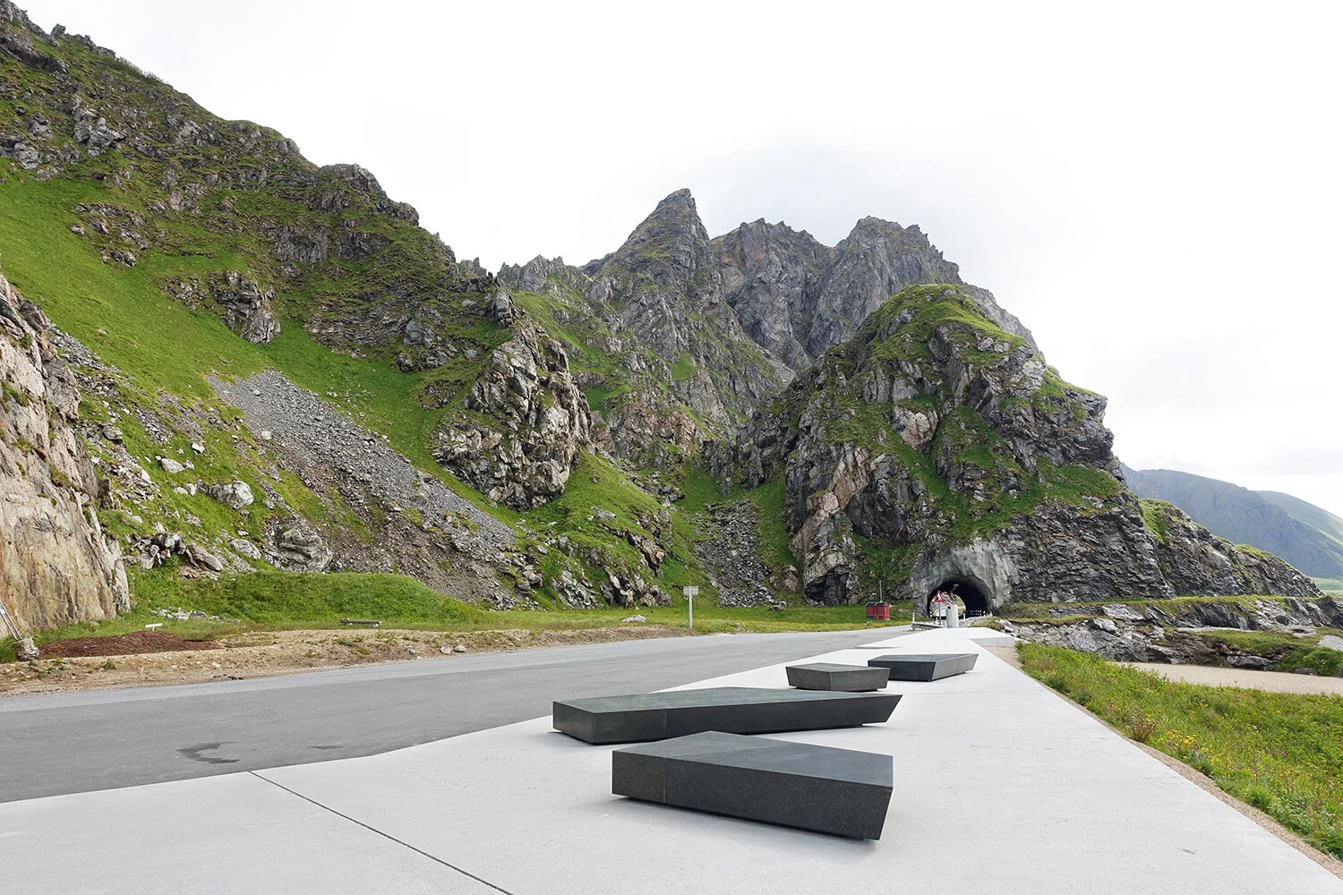 Ser du ansiktet i fjellet?