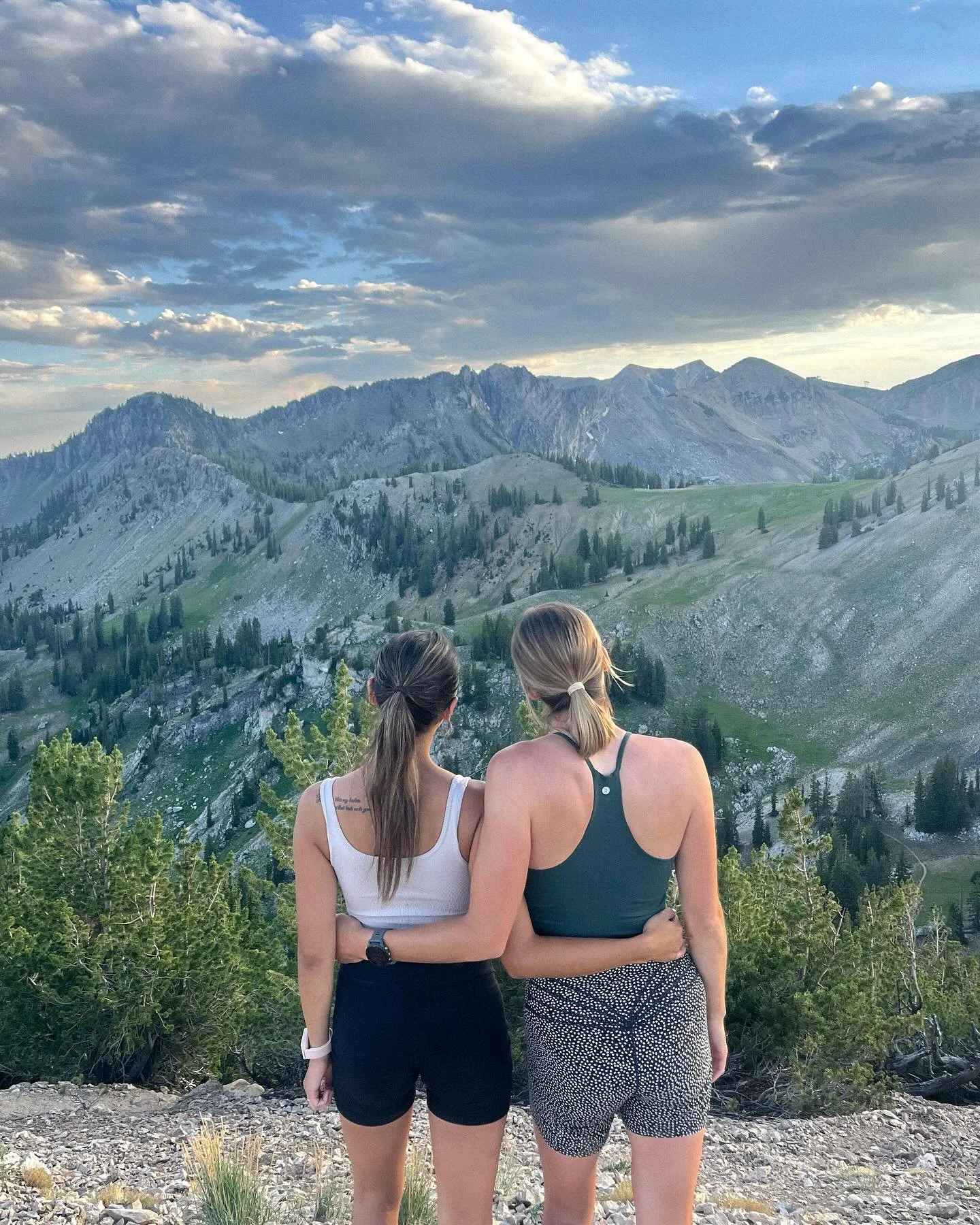 The sparkliest invisible string (woven by fairies and enchanted by witches) brought Nikki and me together, and here we are, prancing through wildflowers in the mountains, being lil writerly and bookish fairies, sipping hot drinks on slow mornings, sp