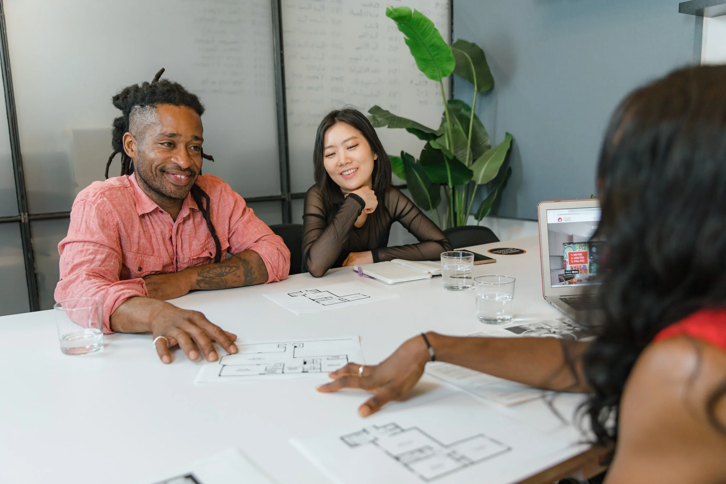 3 Sales Tools Your Sales Team Should Be Using to Book More Meetings