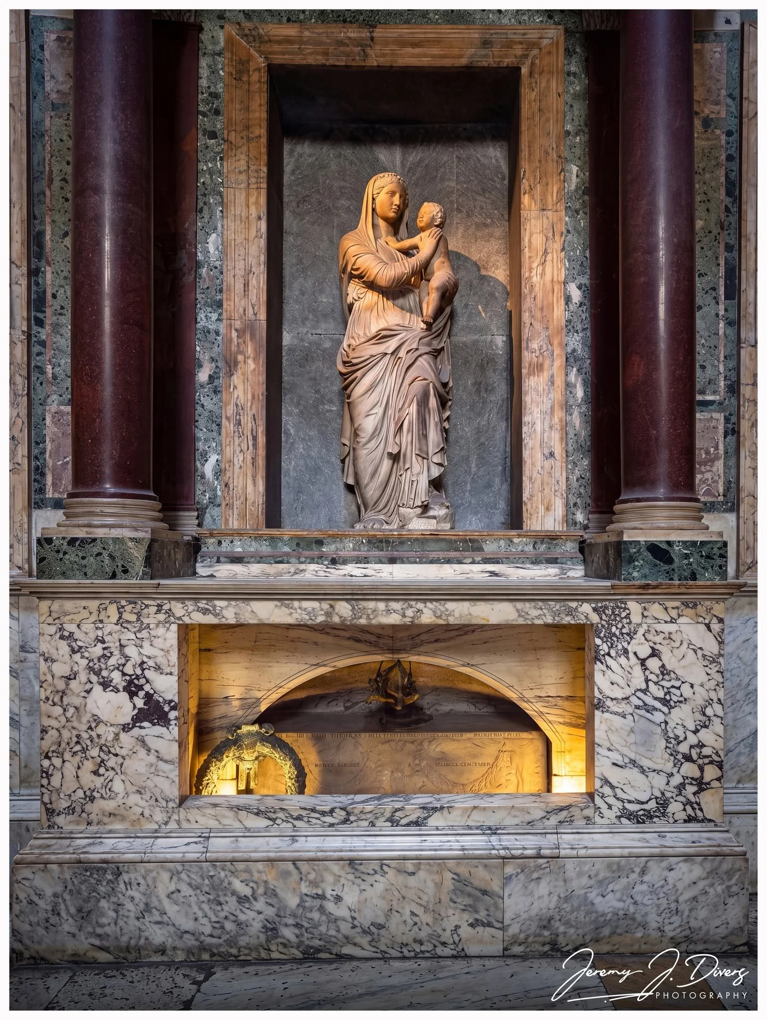 "The Tomb of Renaissance Master Raphael" Inside the Pantheon, Rome, Italy