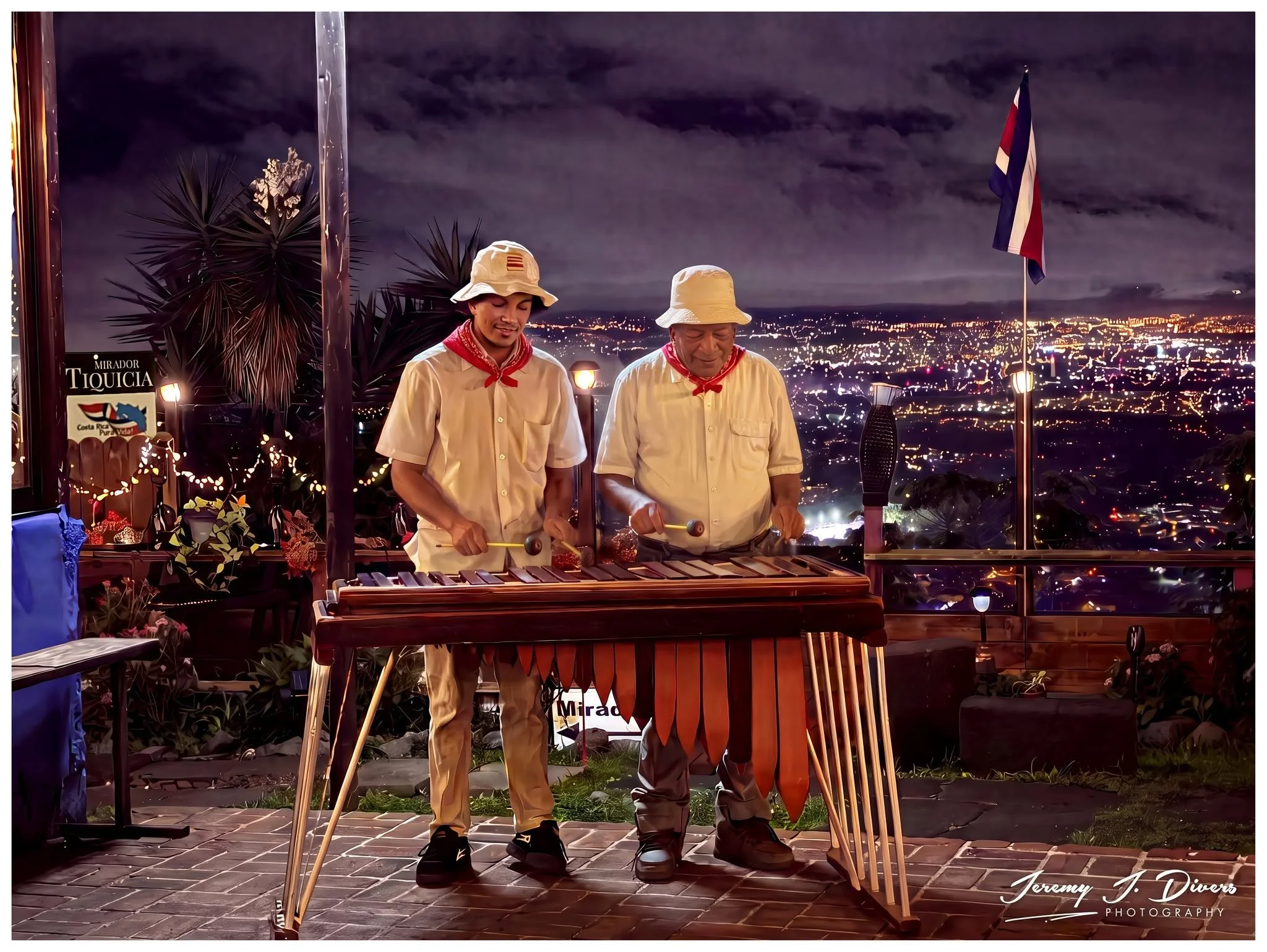 "Marimbistas" Restaurante Tiquicia, San José, Costa Rica