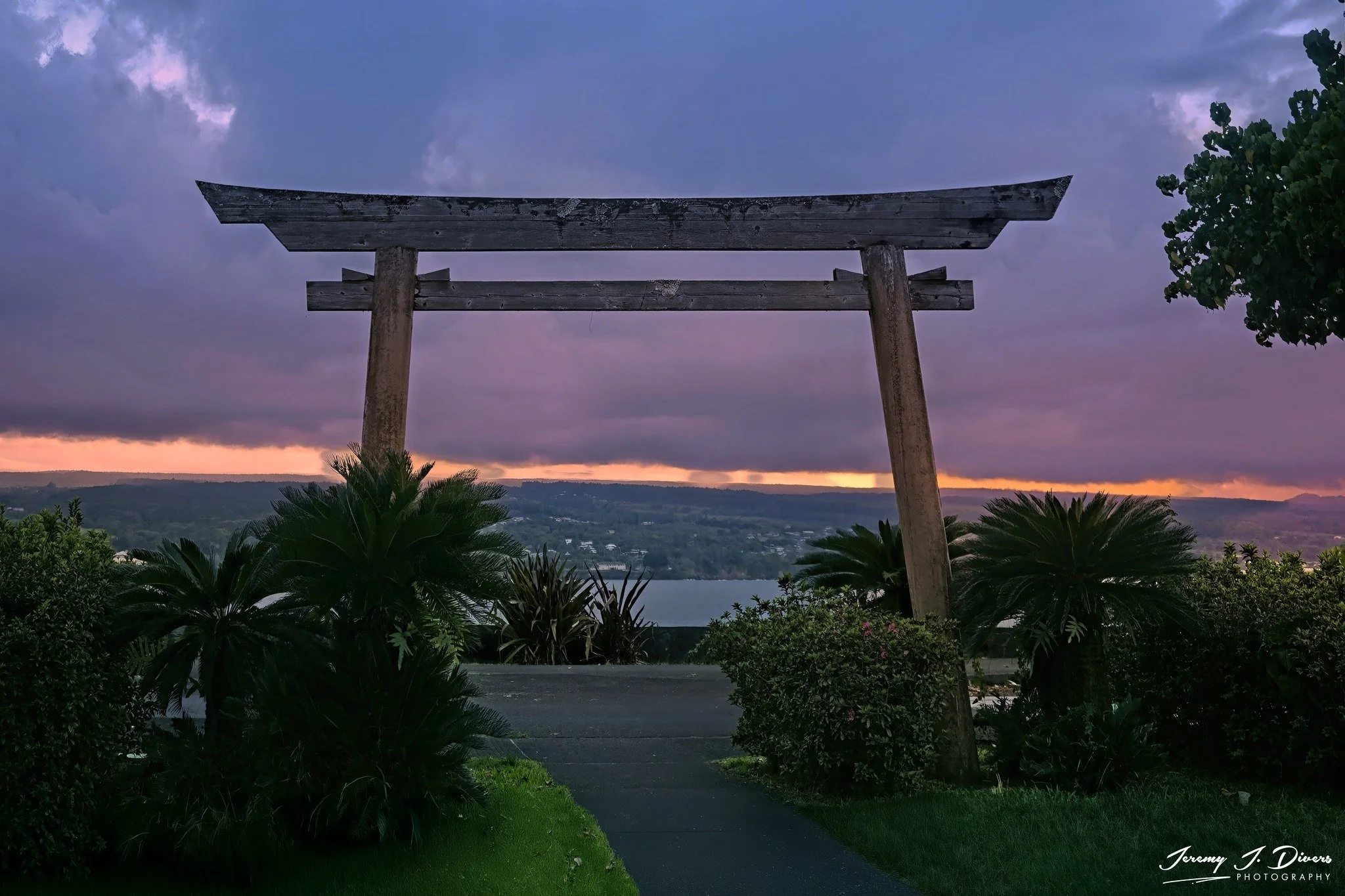"Hilo Gateway" Liliʻuokalani Gardens, Hilo, Hawaii