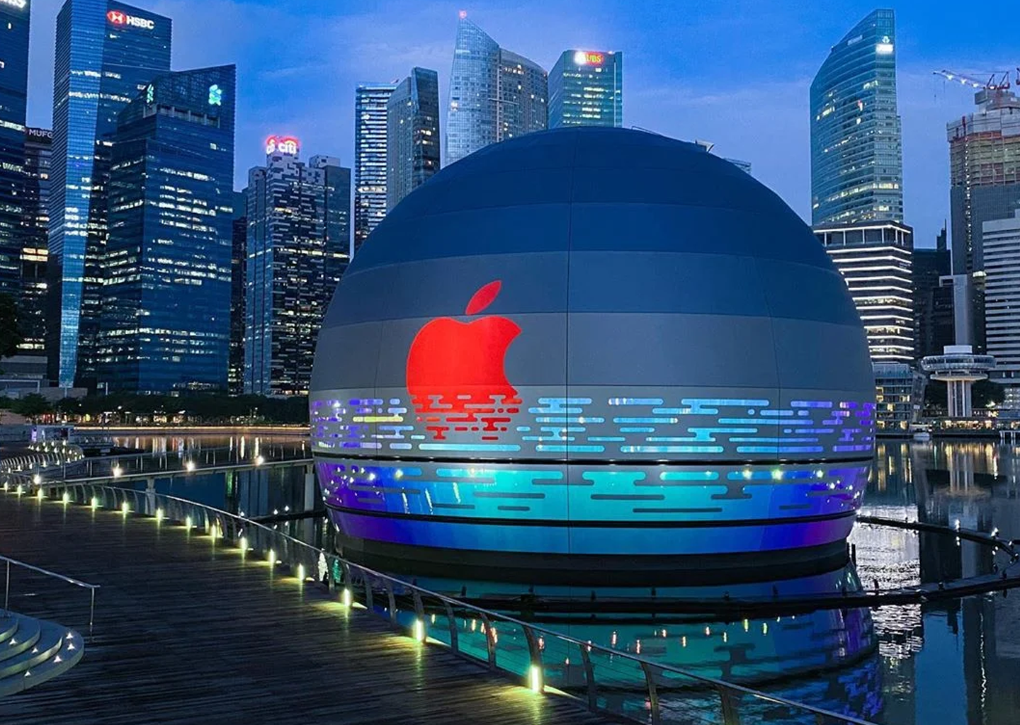 Photos: Apple Marina Bay Sands opens in Singapore - 9to5Mac