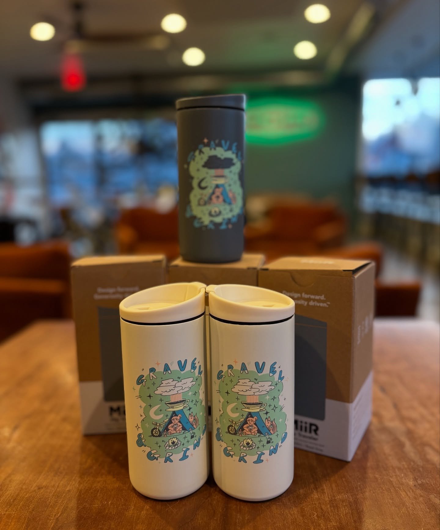 Happy Sunday! We have our travel mugs back in stock☕️ Stop in and check out all the new merch🎁 We have lots of great gift ideas for the coffee lover in your life. 
.
.
.
#gifts #gravelandgrind #coffeetogo #happyholidays